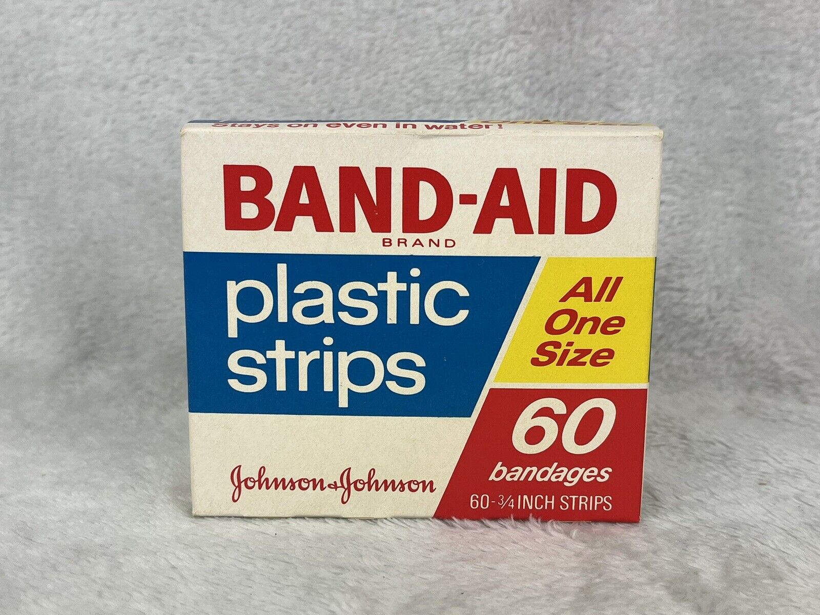 Vtg Band-Aid Plastic Strips One Size 60ct Johnson & Johnson Cardboard Box Prop