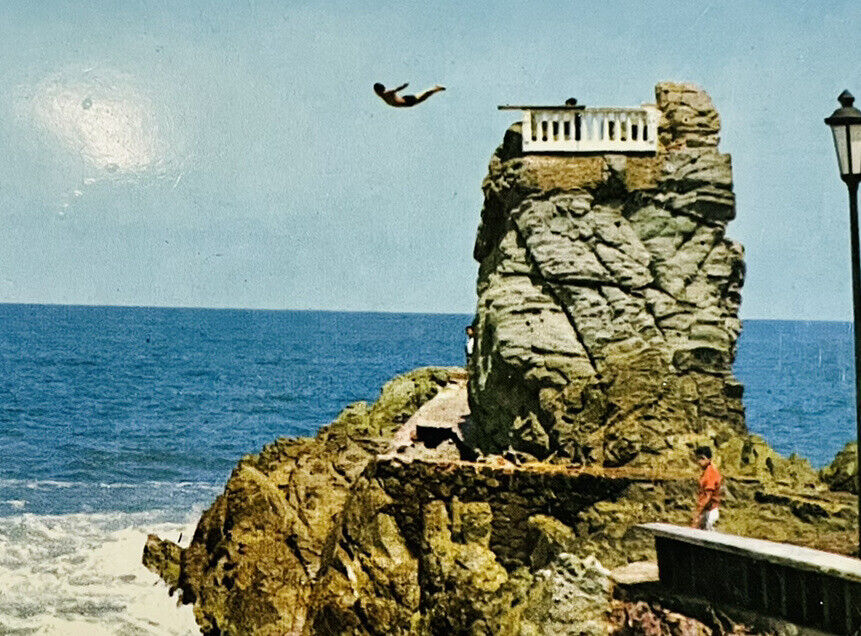 Vintage Post Card Mazatlan Mexico Cliff Diver Observatory Large El Clavadista
