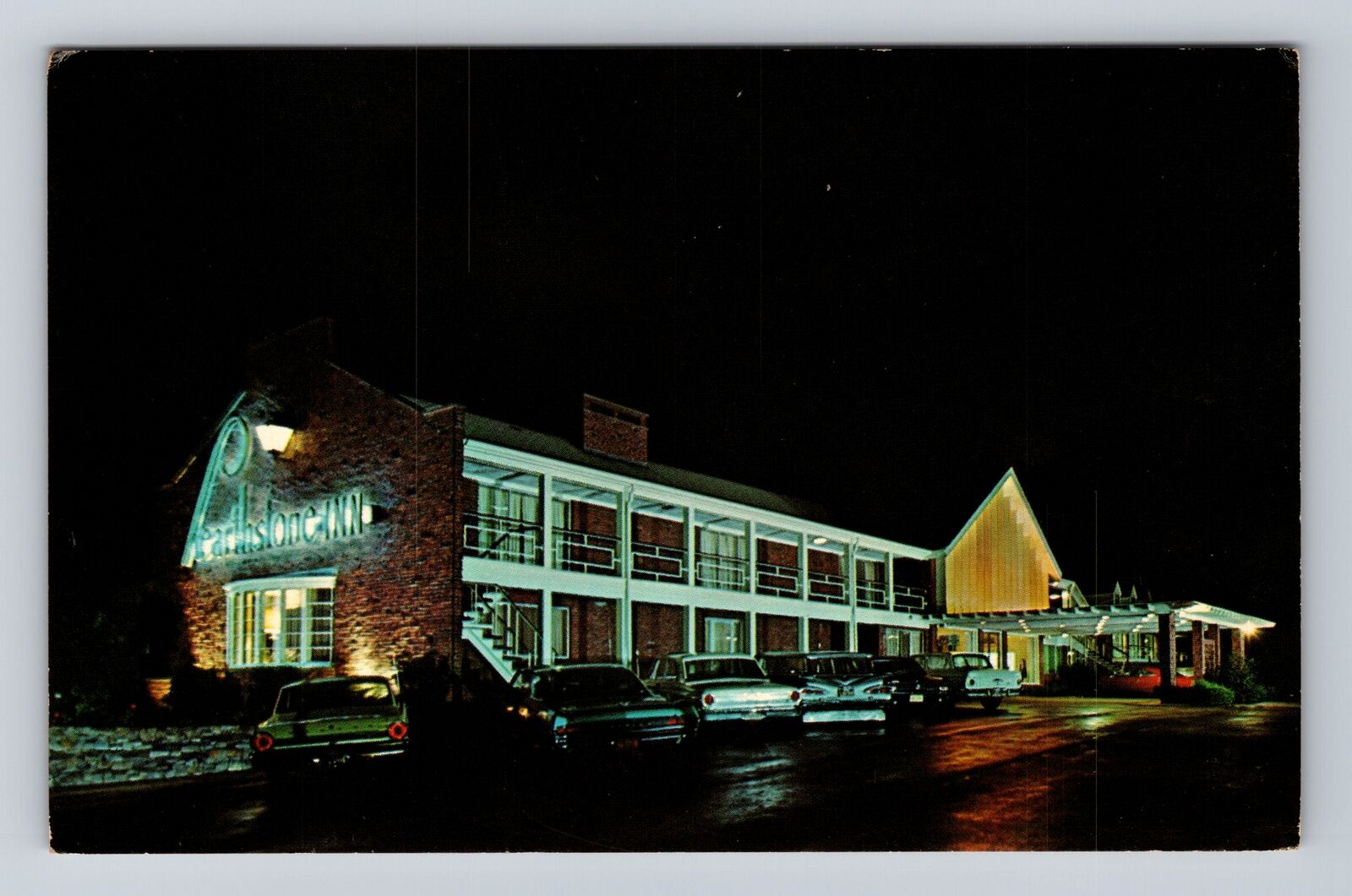 Seekonk MA-Massachusetts, Hearthstone Motor Inn, Advertisement Vintage Postcard