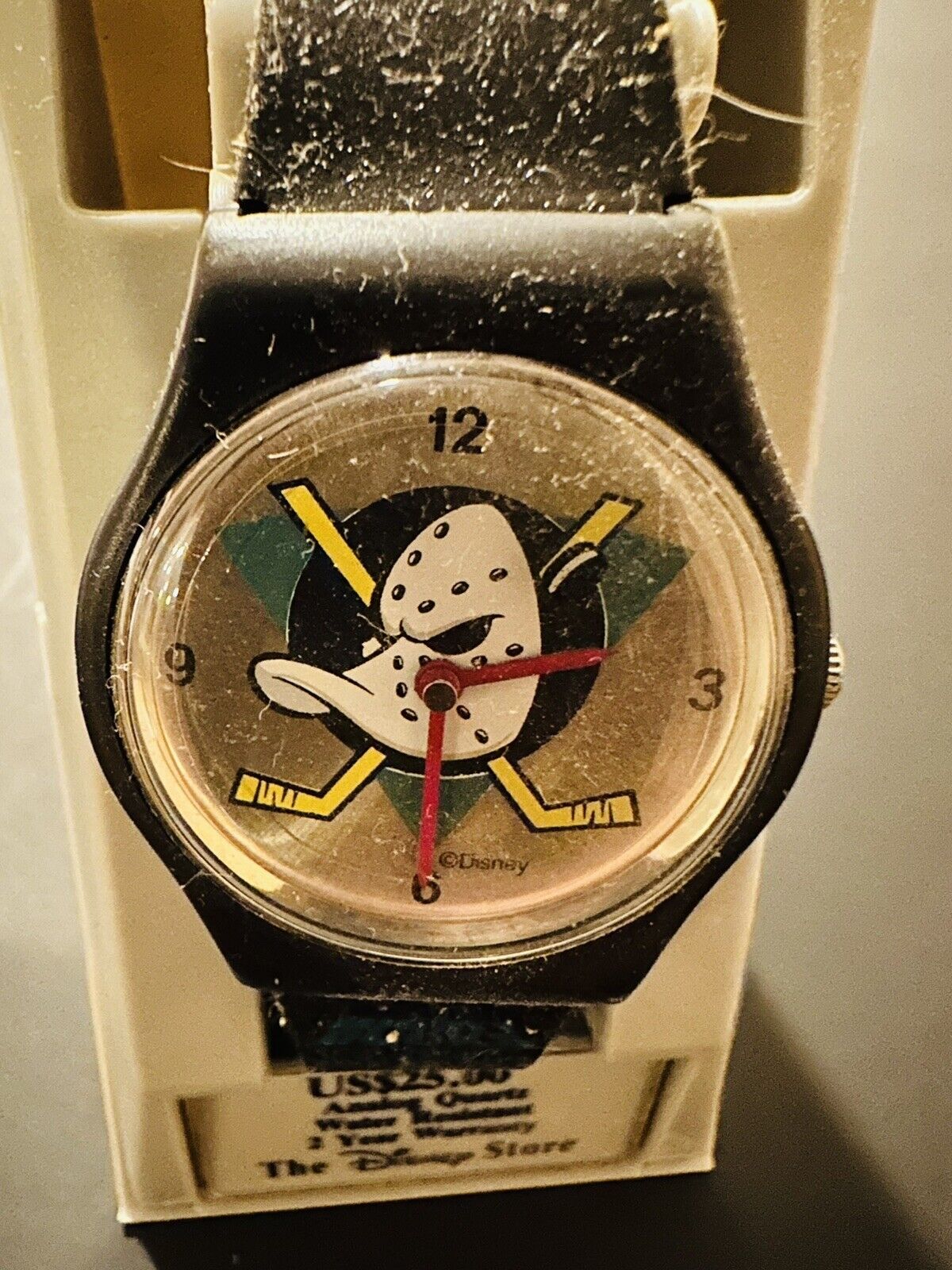 DISNEY'S MIGHTY DUCKS WATCH WITH ROTATING PUCK IN CASE EXTREMELY RARE VINTAGE