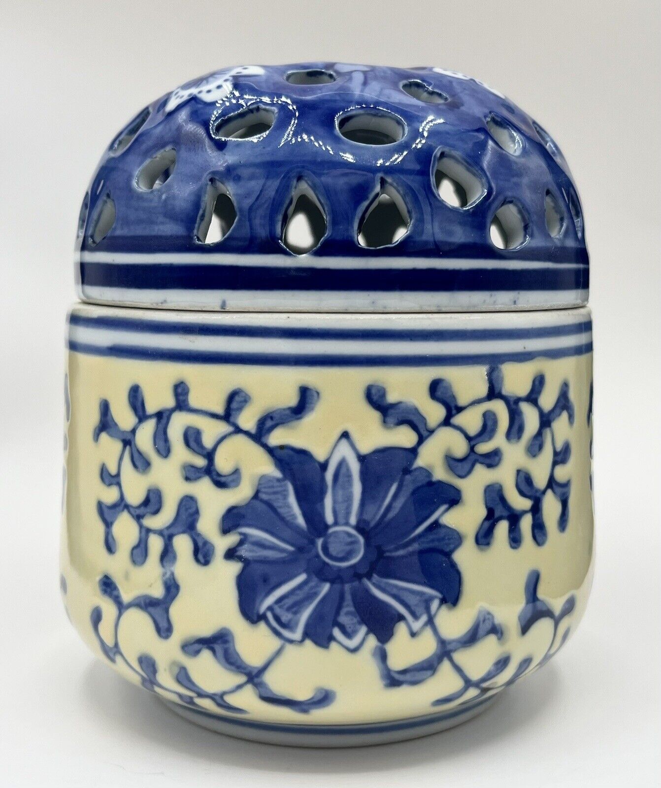 Vintage Planter Blue Yellow Flower Frog Floral Vase Pot Urn 5.5”x6” EUC