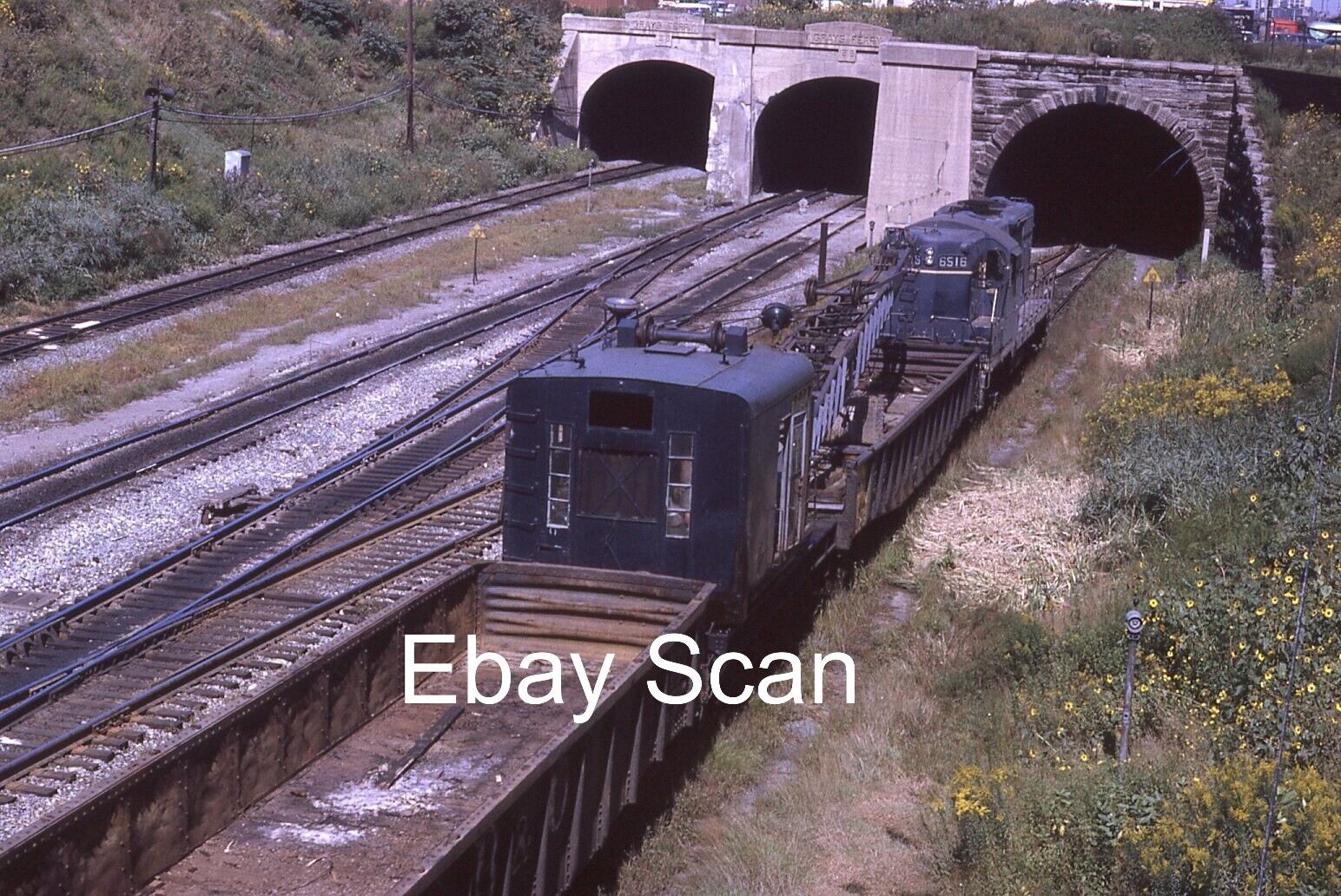 Original 35mm Kodachrome Slide B&O Baltimore & Ohio Railroad Train Action 1967