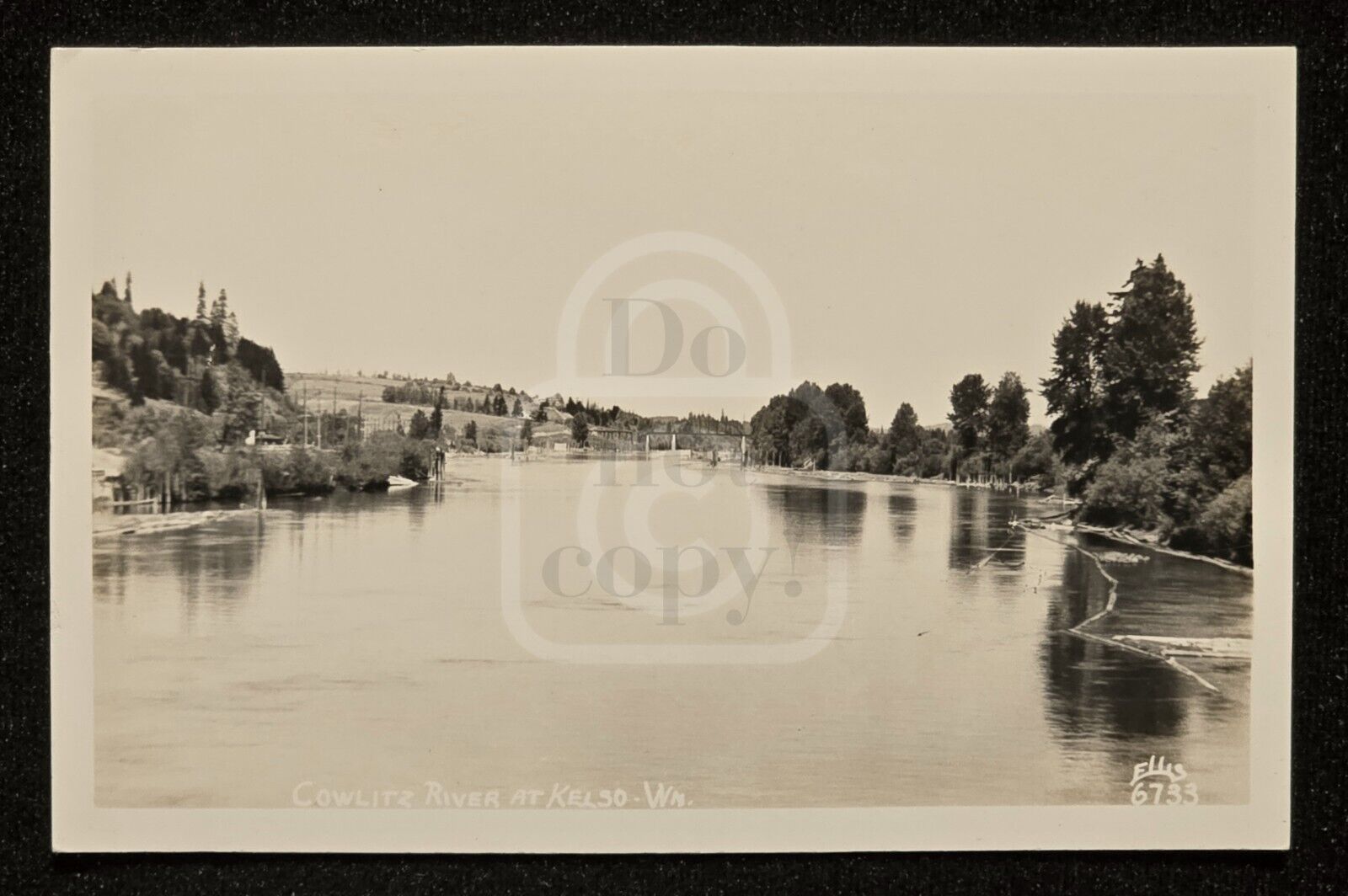 RPPC Cowlitz River. Kelso, Washington. C 1940\'s Cowlitz County Ellis #6733