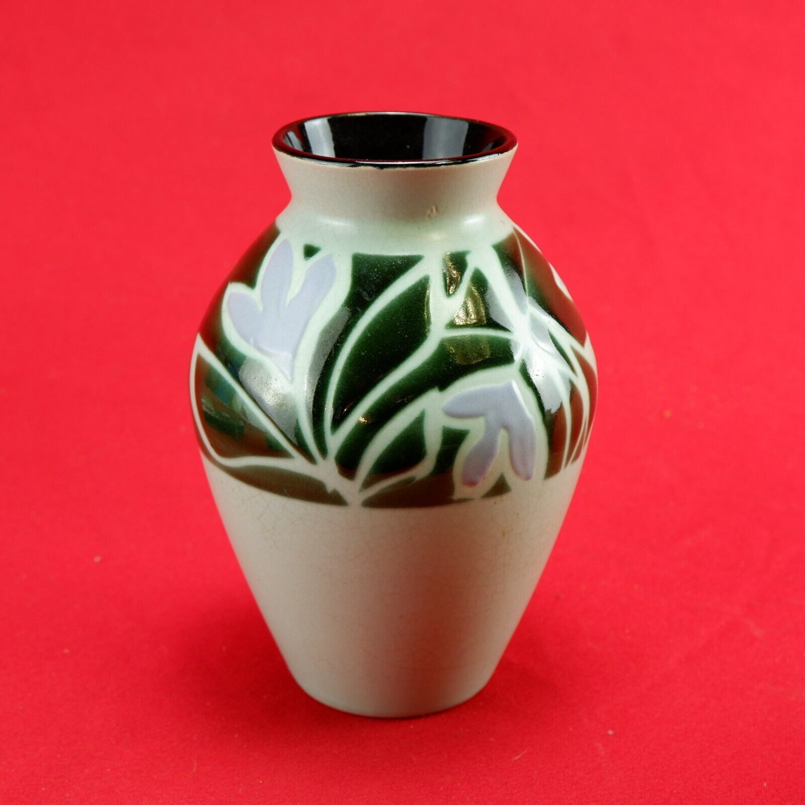 Vintage Green Floral Vine Design Ceramic Vase