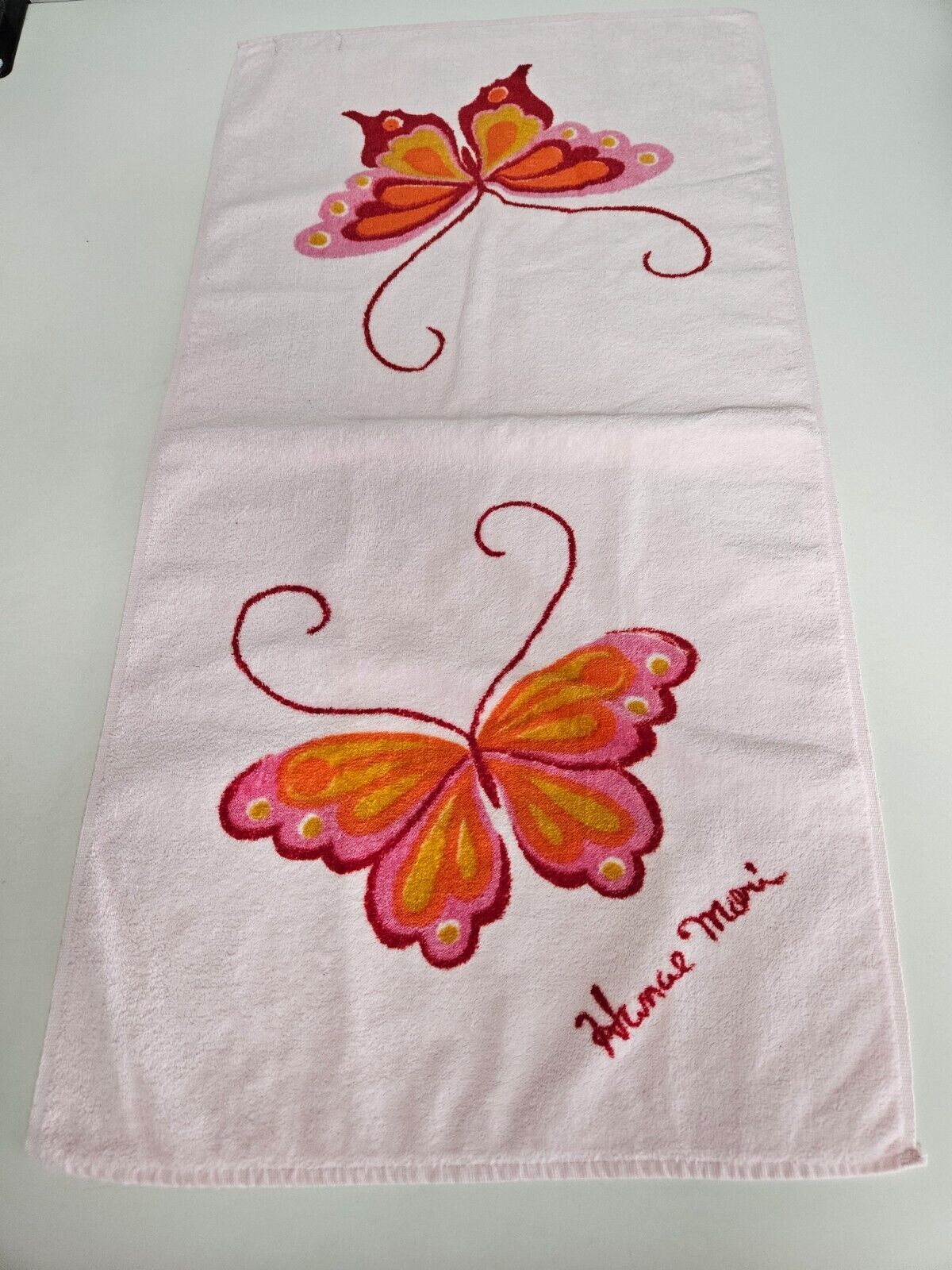 **SWEET** RETRO *PINK* Vintage Hanae Mori MARTEX Butterfly Hand Towel 1970s