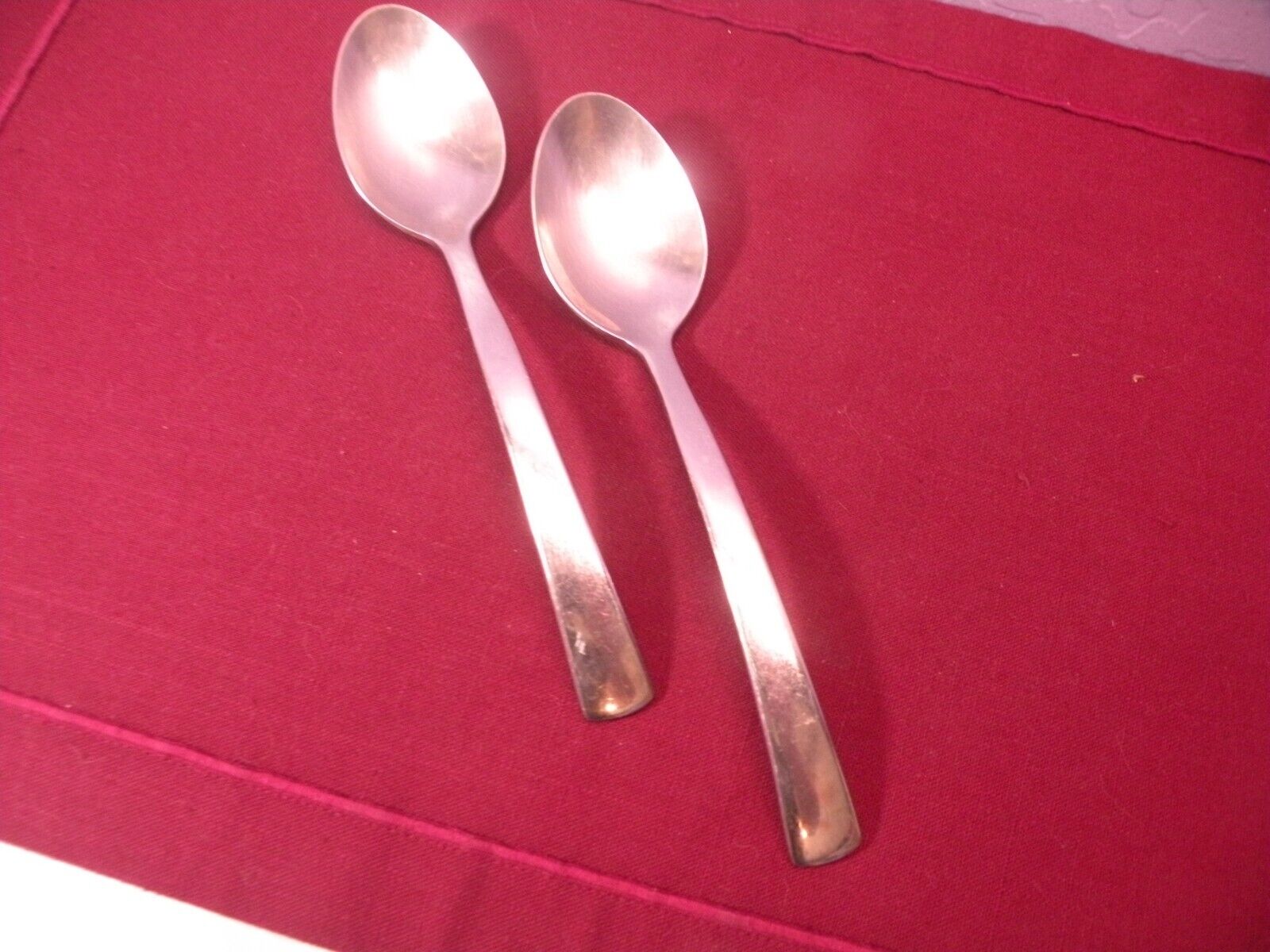 Set Of 2 Pottery Barn Arc Place Oval Soup Spoons Stainless 7 5/8\