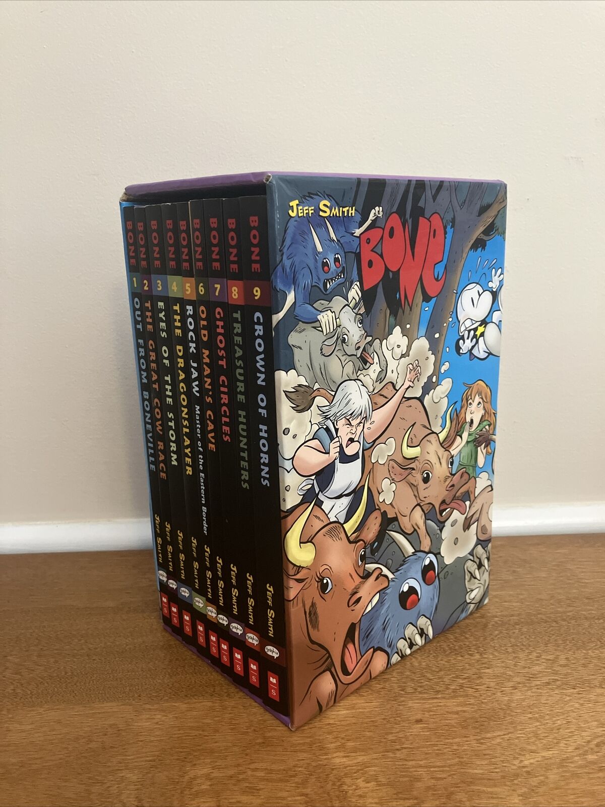 BONE Book Set Volumes 1 - 9 in Slipcase By Jeff Smith Graphic Novels