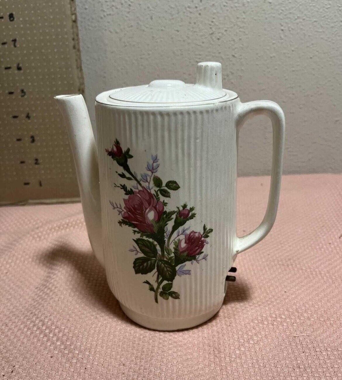 Vintage Moss Rose Pattern Electric Teapot