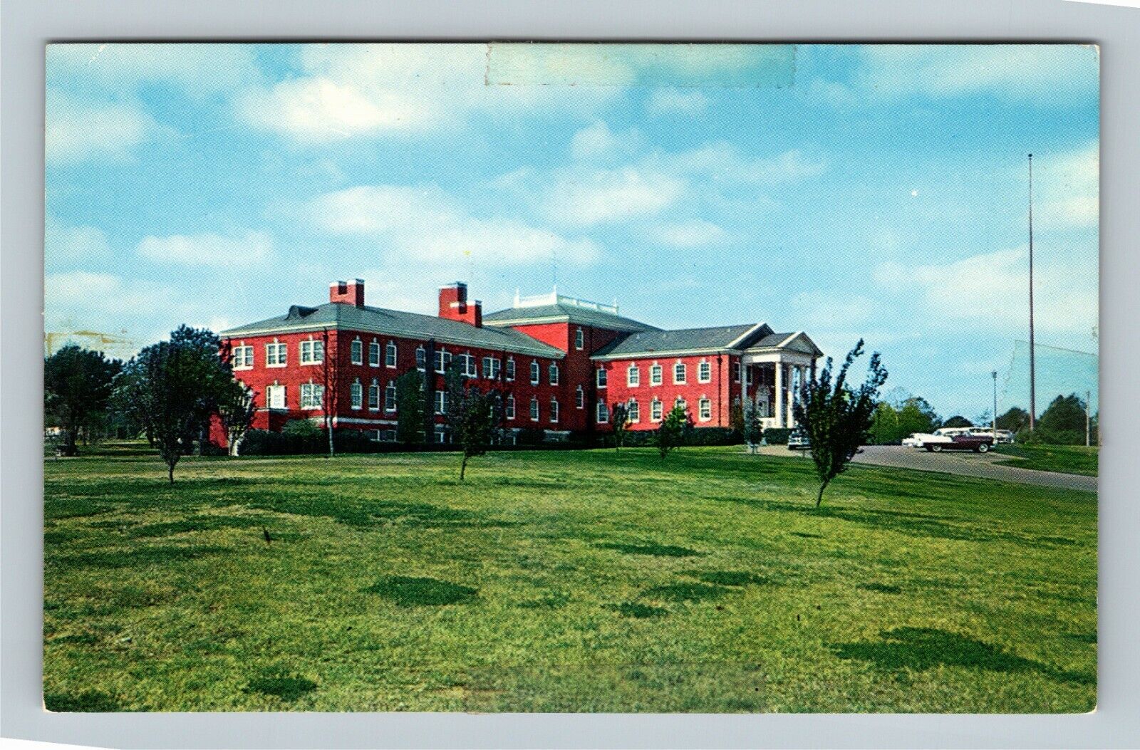 Kilgore TX, Roy H Laird Memorial Hospital, Texas Vintage Postcard