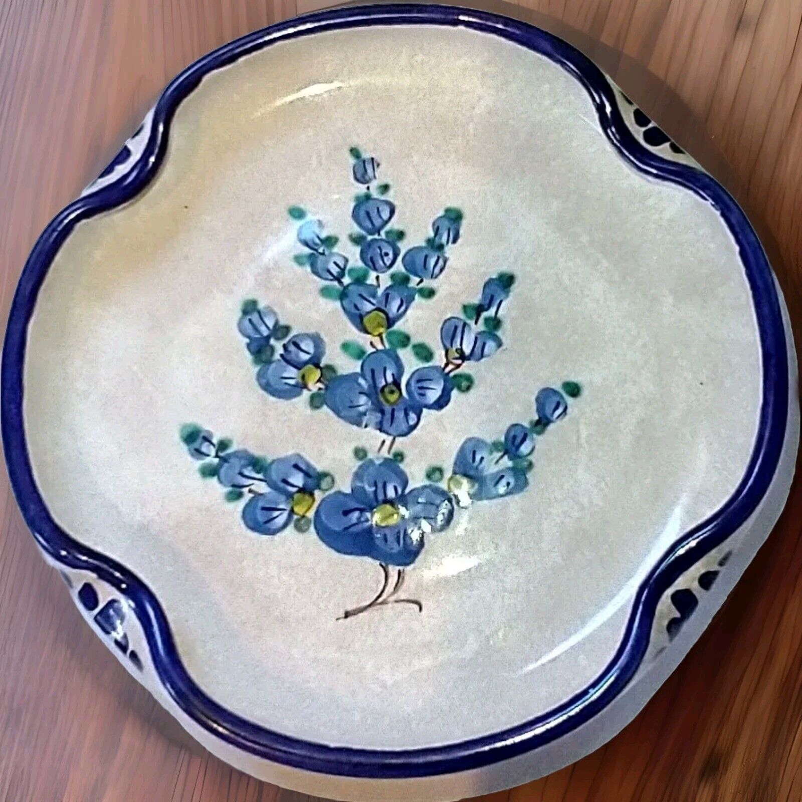 Vintage Orvieto Italy Pottery Blue For Get Me Nots Flower Trinket 5.5\
