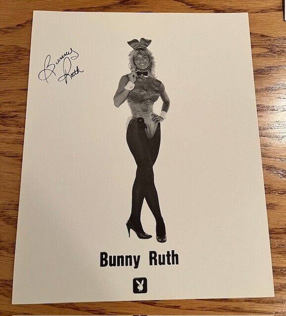 Chicago Playboy Club 1980\'s Bunny Ruth Autographed Signed Vintage Photo
