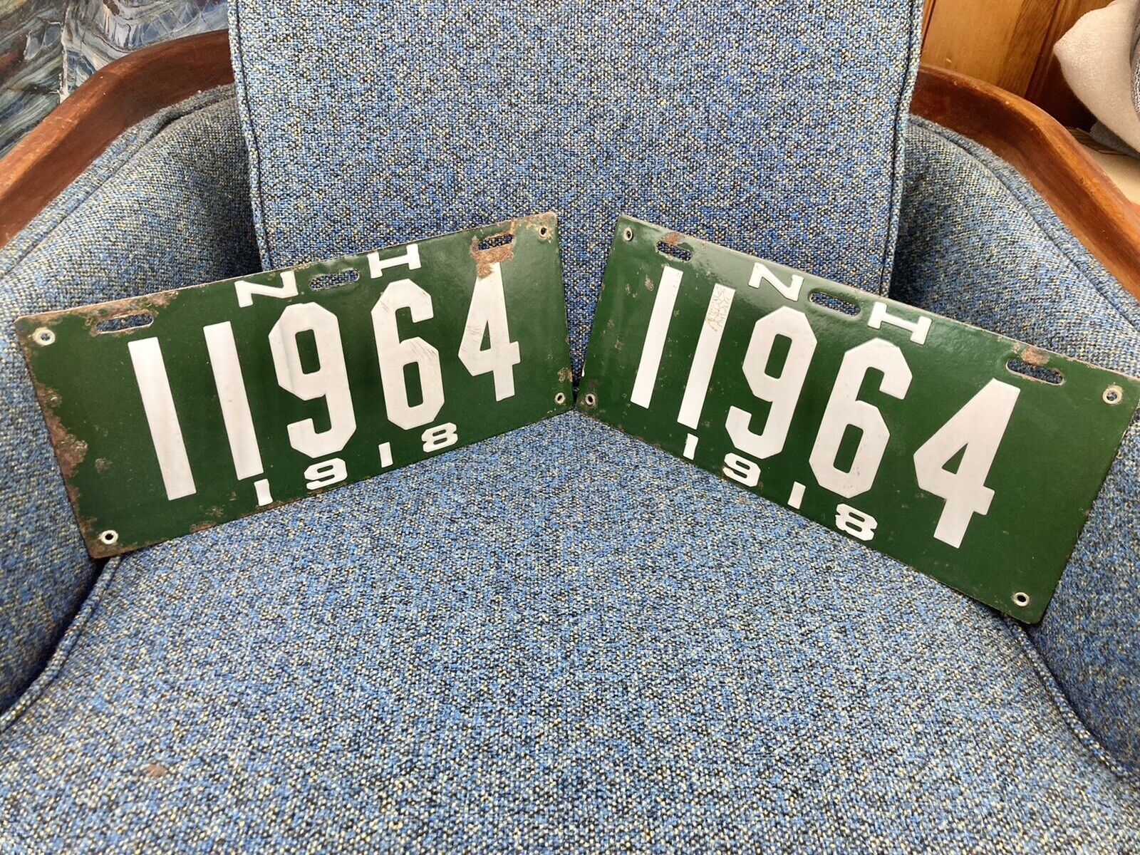Vintage 1918 New Hampshire NH Porcelain License Plate Matching Set Green/White