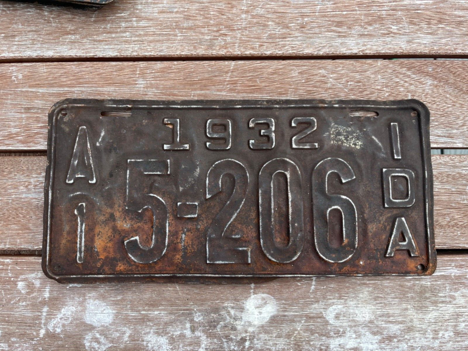1932 Idaho License Plate A1 5-206