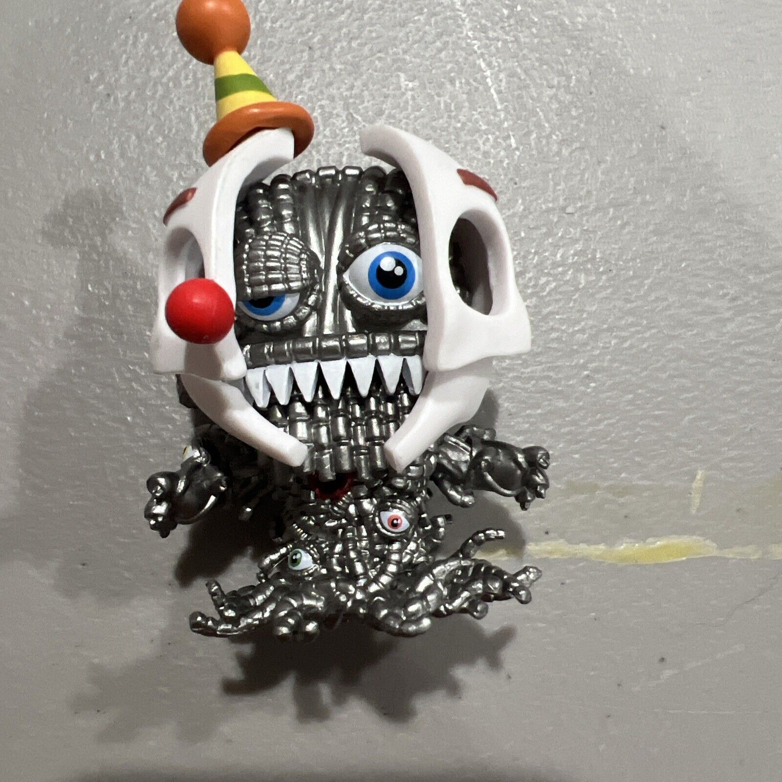 Funko FIVE NIGHTS AT FREDDY\'S Mystery Minis JUMPSCARE ENNARD Figure Twisted Ones