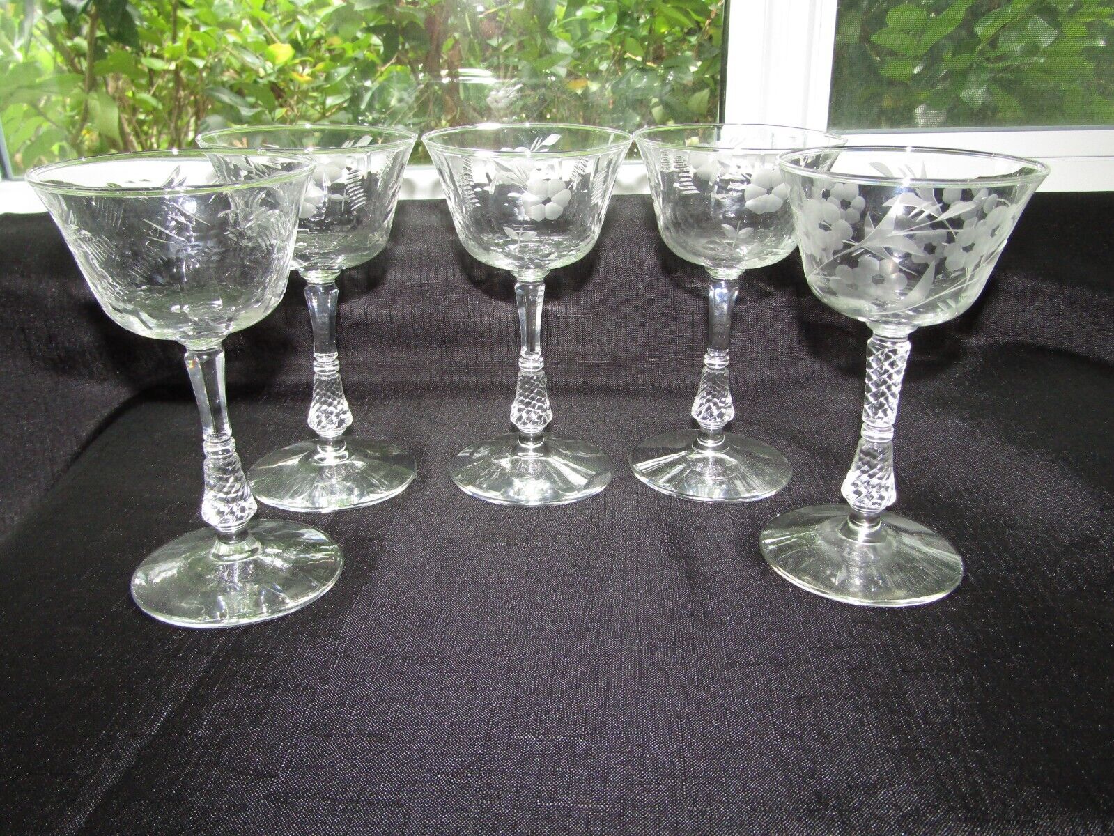 Vintage Lot of 5 Etched Flower Flared Coupe Wine Glasses