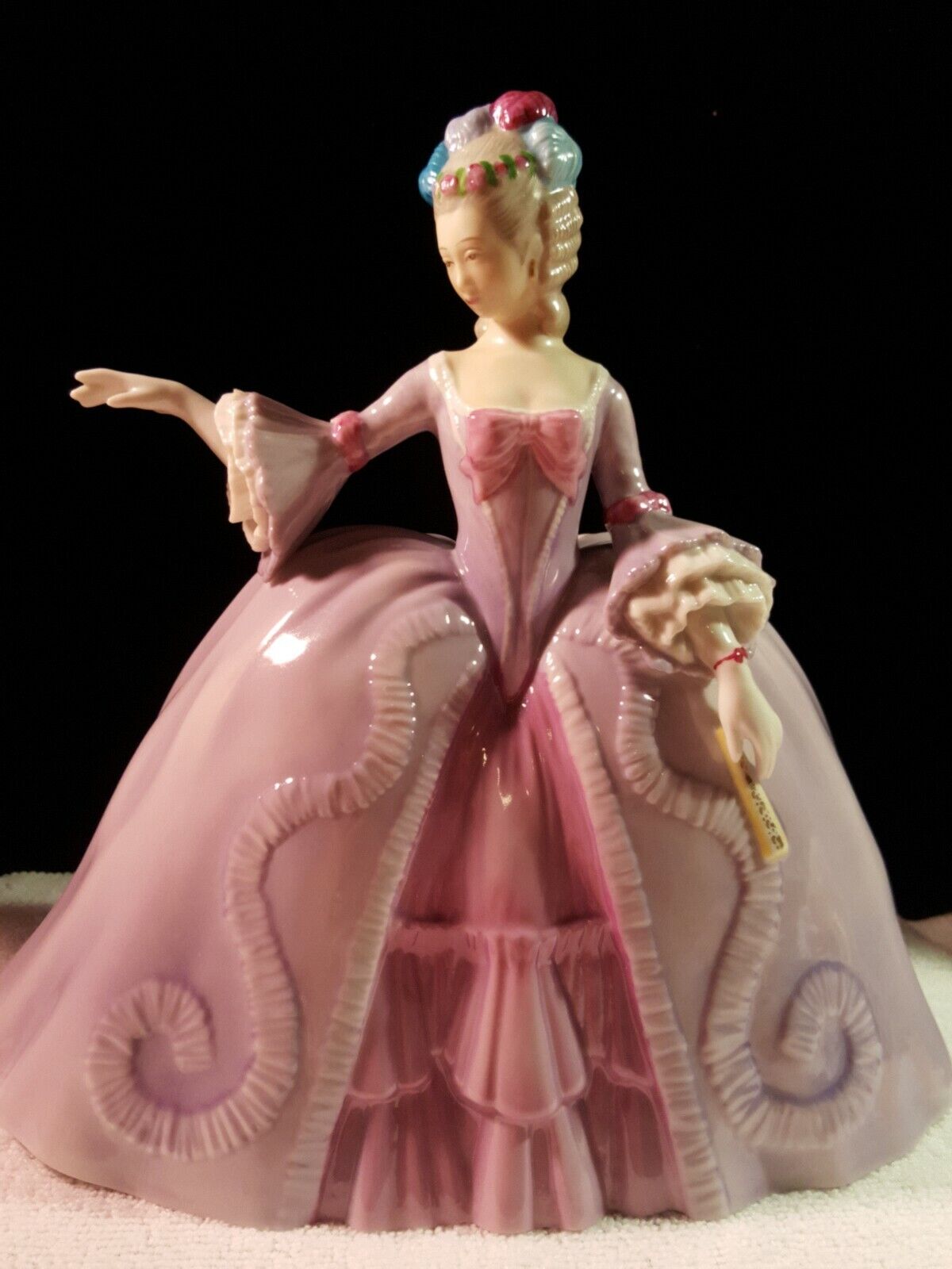 Franklin Porcelain MARIANNE - THE MINUET Figurine Museum of Costume 1980  NICE