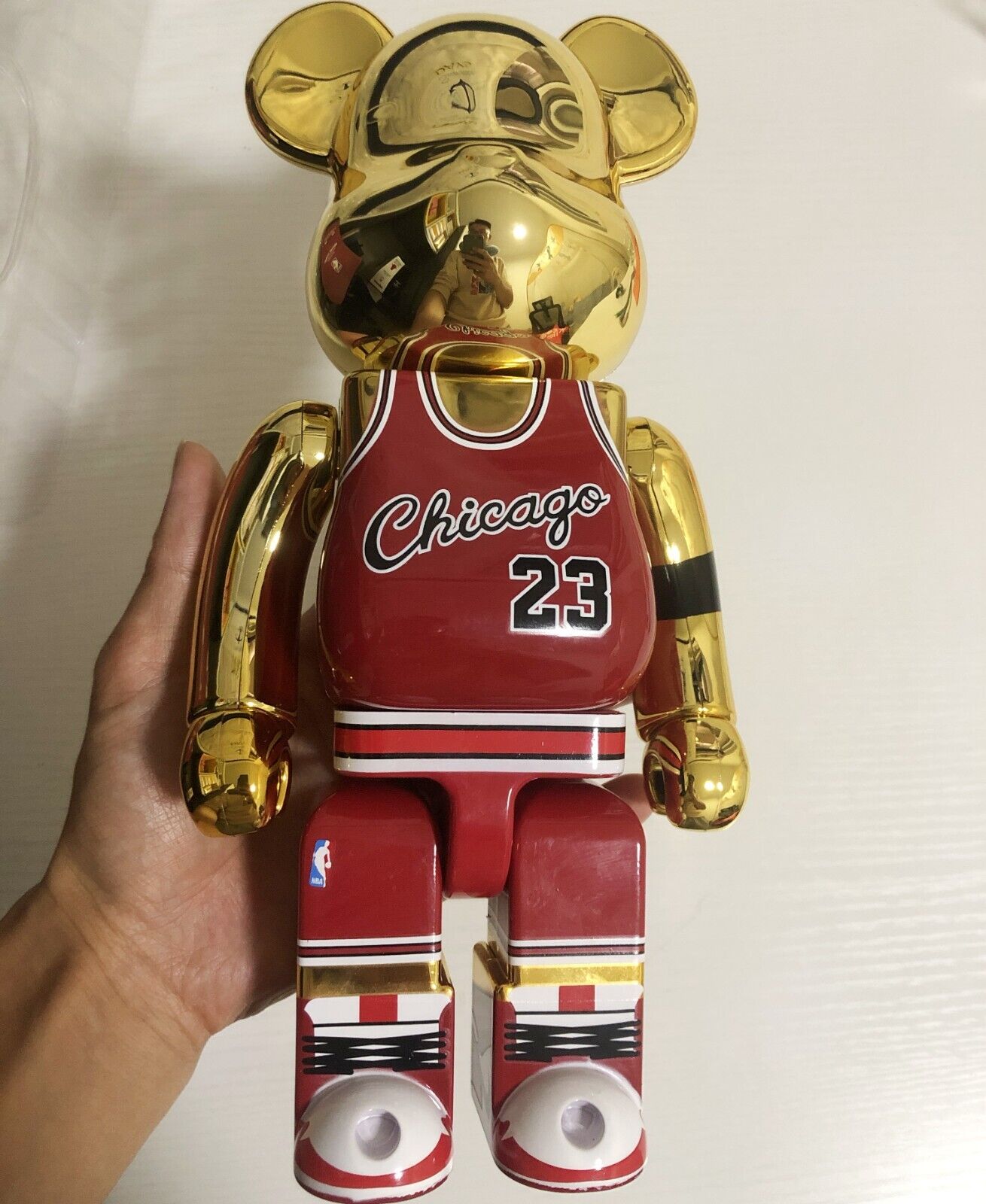 #23 Chicago Red Gold Action Figure Art ornament toy 400%Bearbrick Michael Jordan