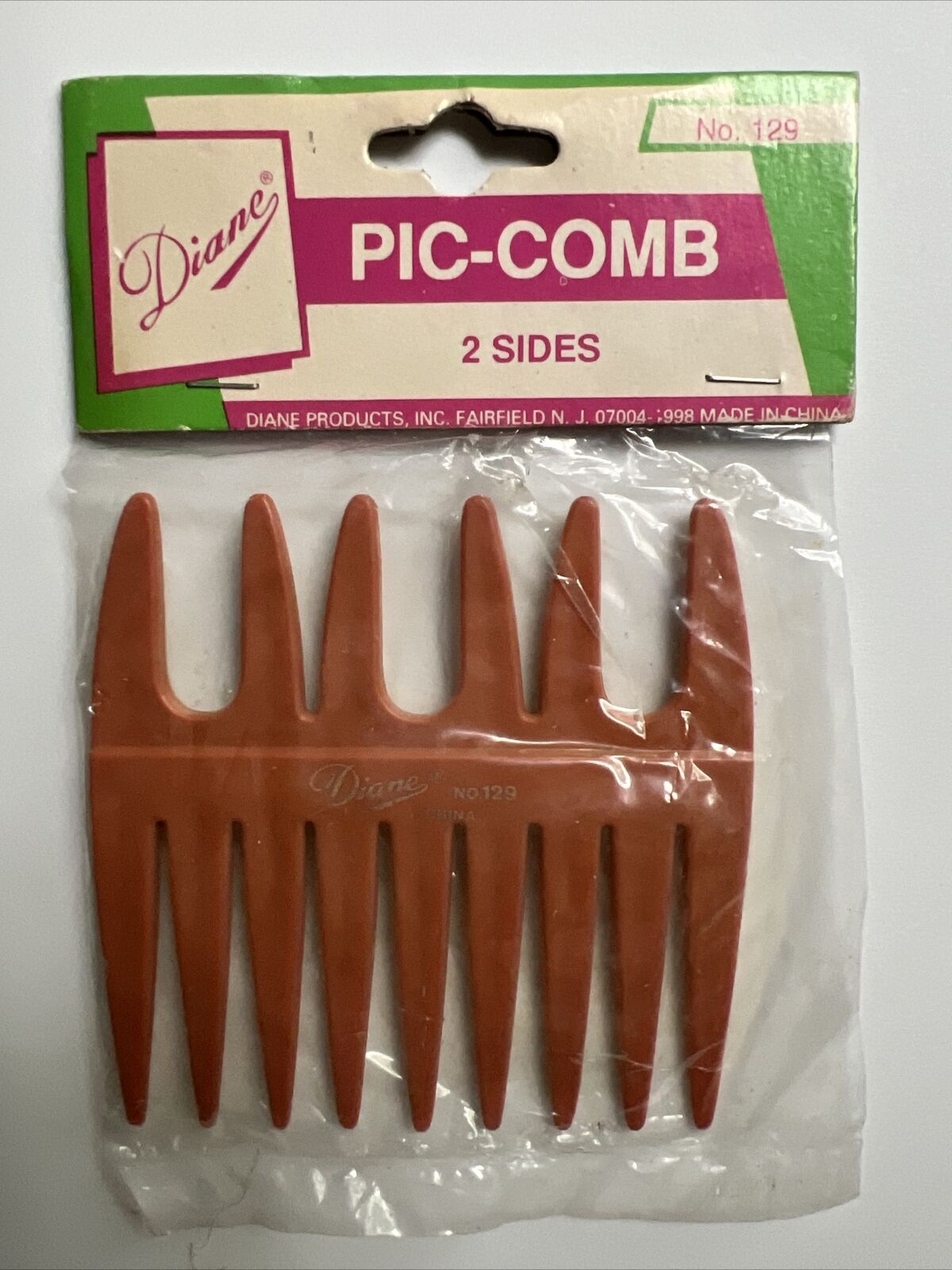 VINTAGE DIANE CURLY HAIR PIC COMB NO. 129 (NEW OLD STOCK) 2 Sides