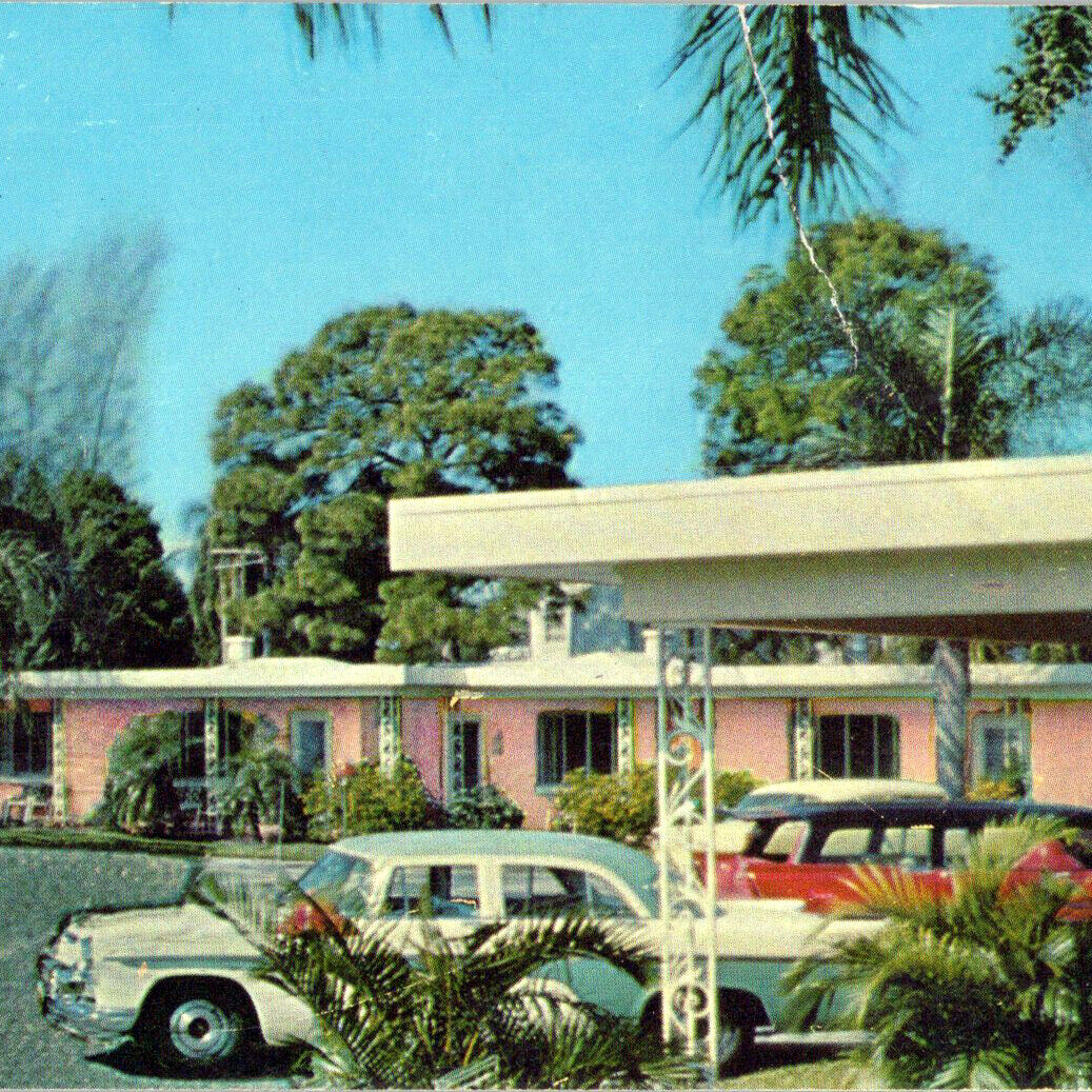 1950s Clearwater Bay Motel Fort Harrison Hotel B. M. Redmond Florida Postcard