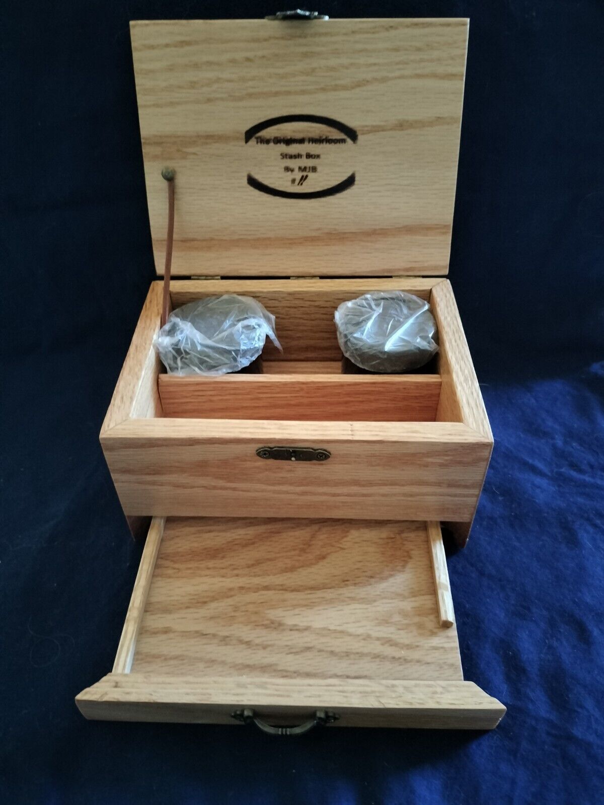 Handcrafted Solid Oak stash box for personal mementos, with herb grinder#18