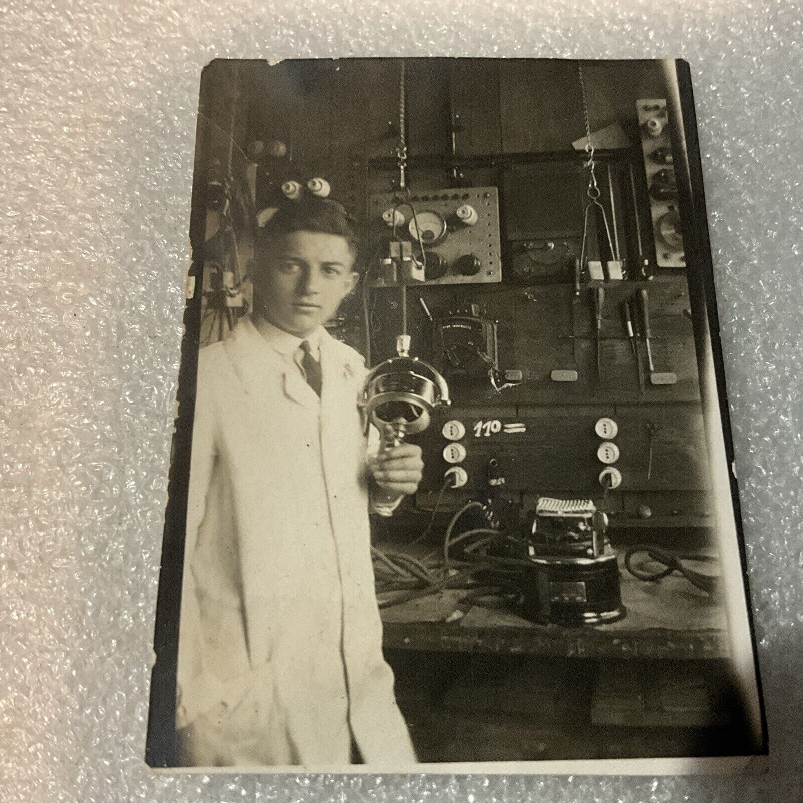 1930'S WWII GERMAN scientific Konrad Zuse in a laboratory SMALL PHOTO 2.5X1.75