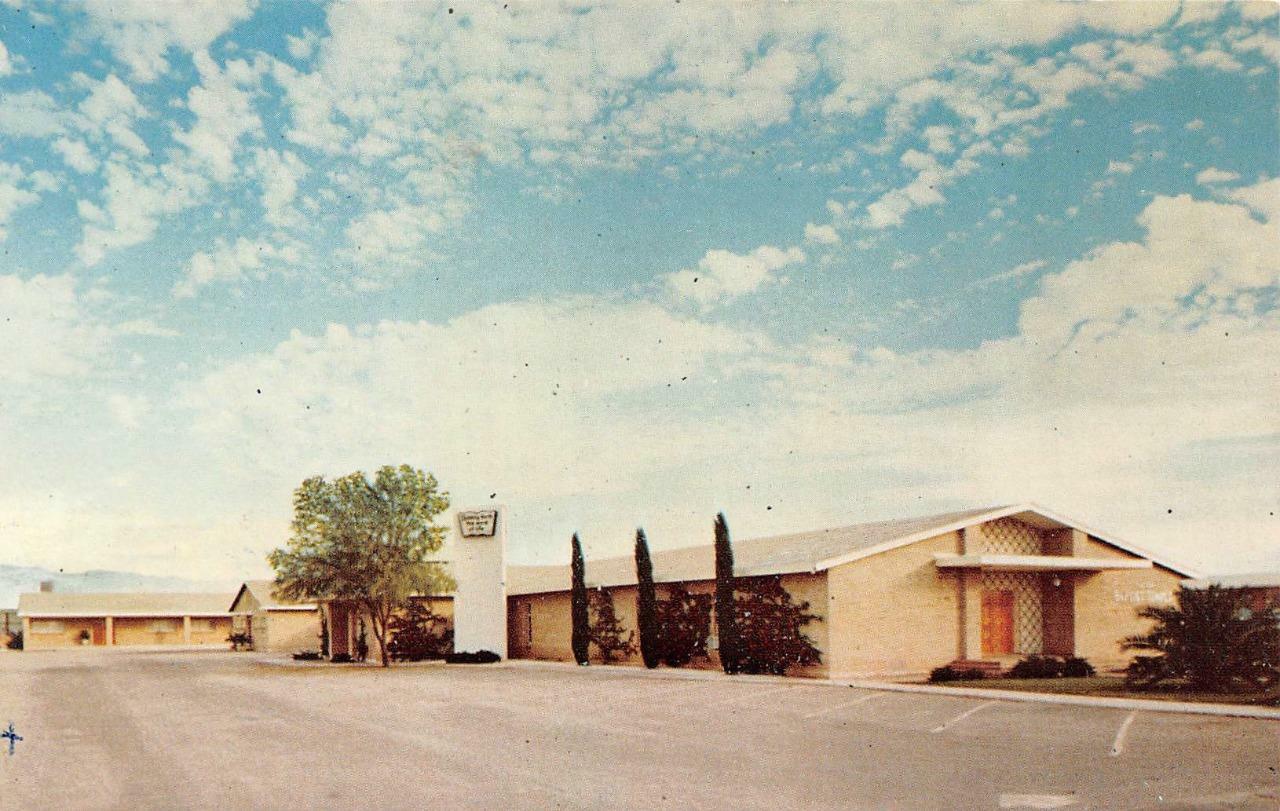 TUCSON, AZ Arizona  TUCSON BAPTIST TEMPLE~Rev Johnson Image  c1960\'s Postcard
