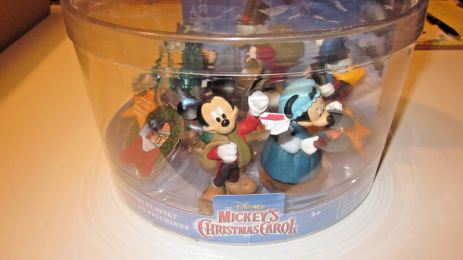 Disney Mickey's Christmas Carol Holiday 6-Piece Figurine Collector Set