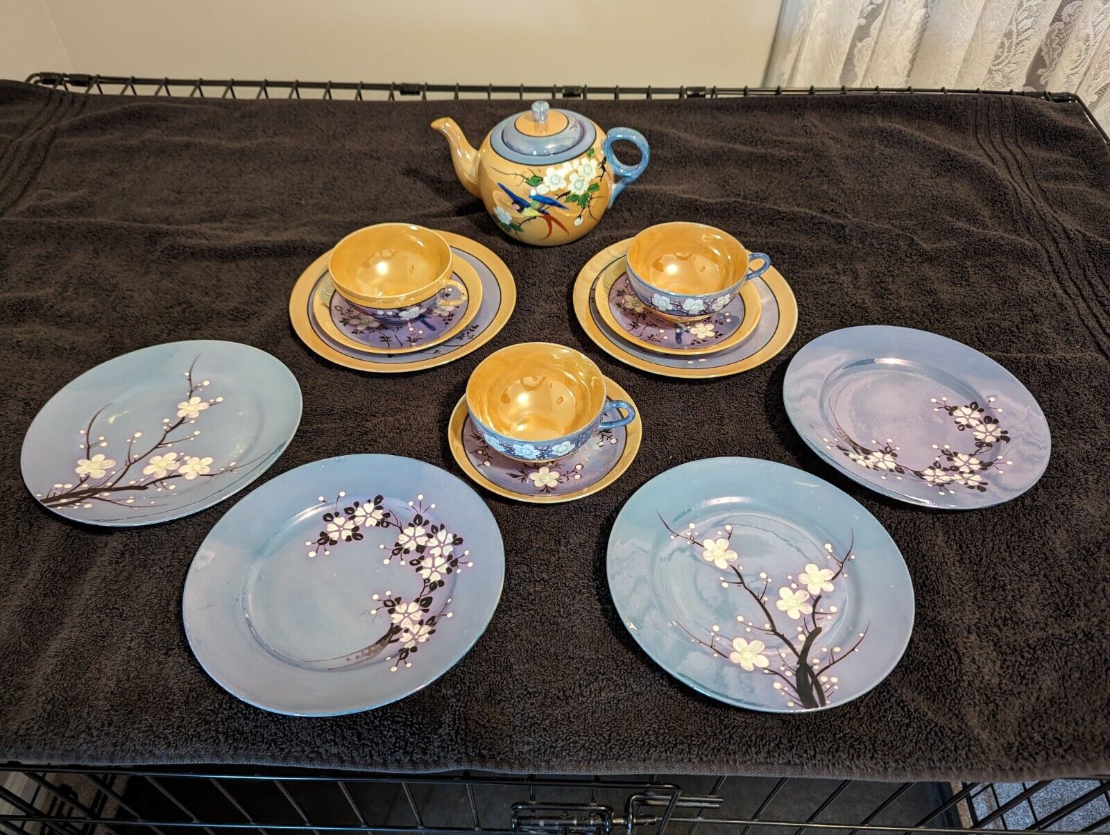 12 pc. Japanese Hand Painted LUSTERWARE Teapot with birds and a Floral design