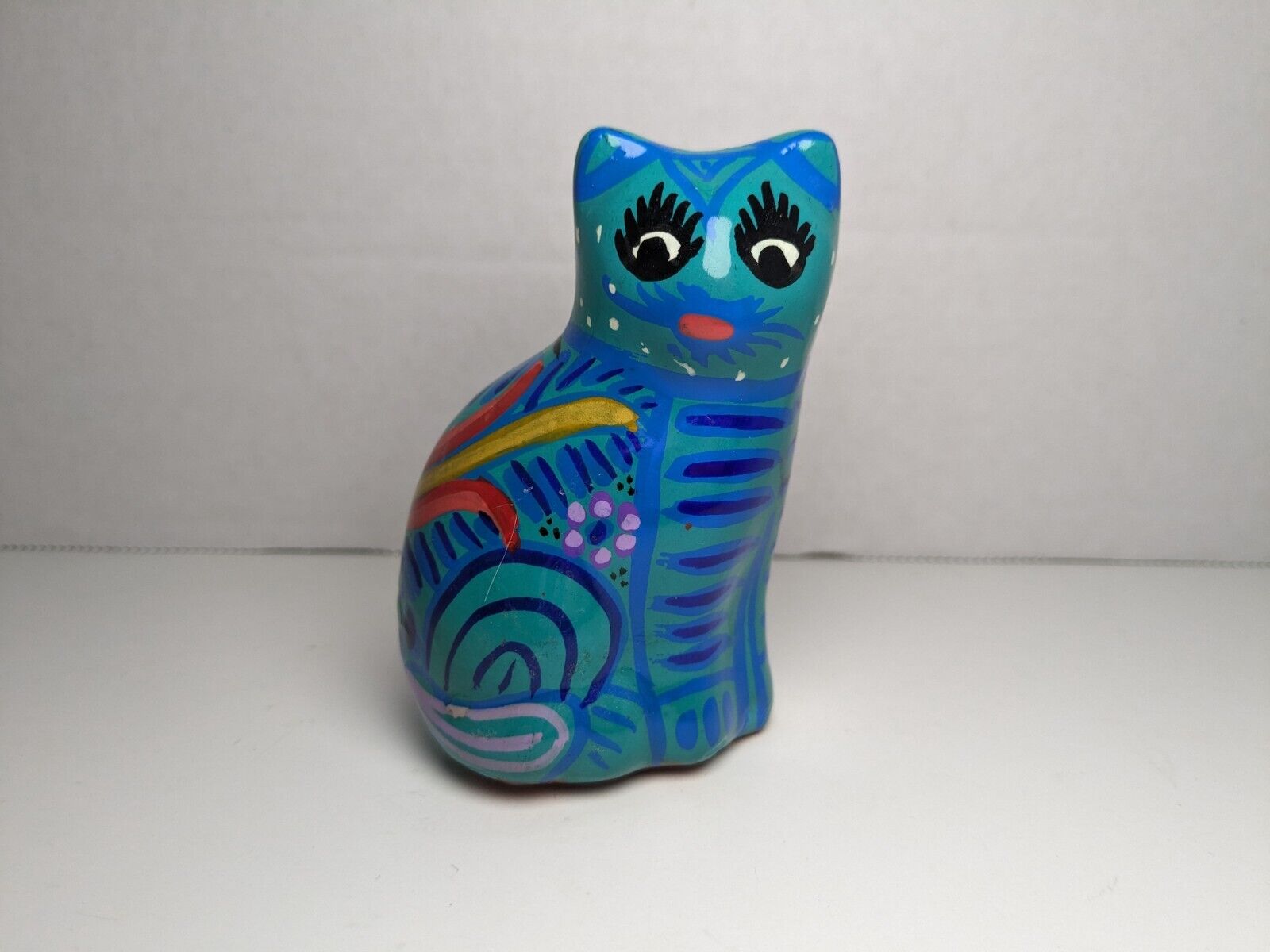 Talavera Mexico Style Ceramic Cat Figurine
