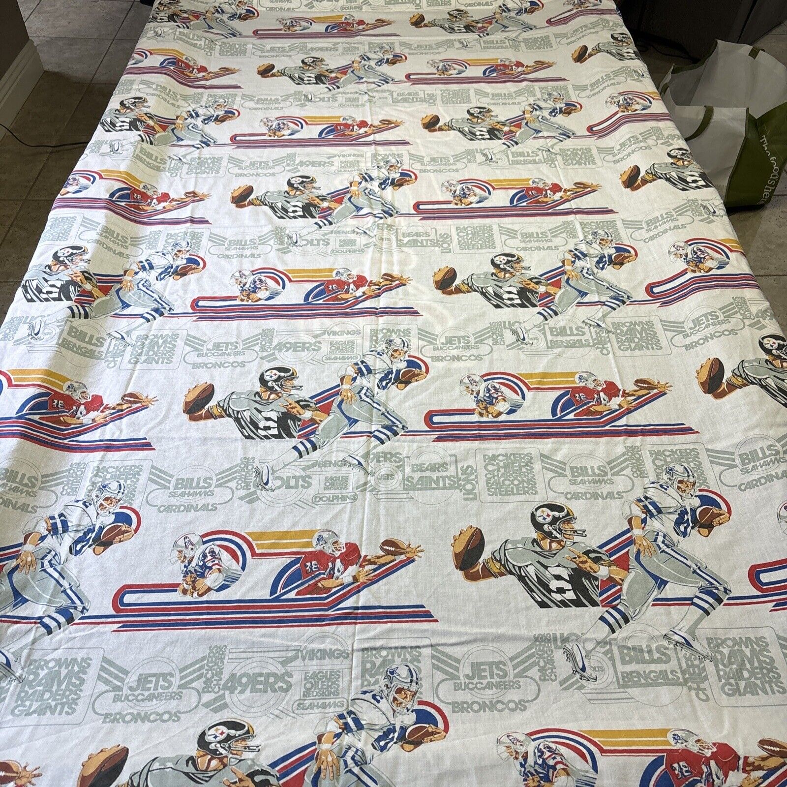 Vintage NFL Football Teams Single Twin Flat Bed Sheet