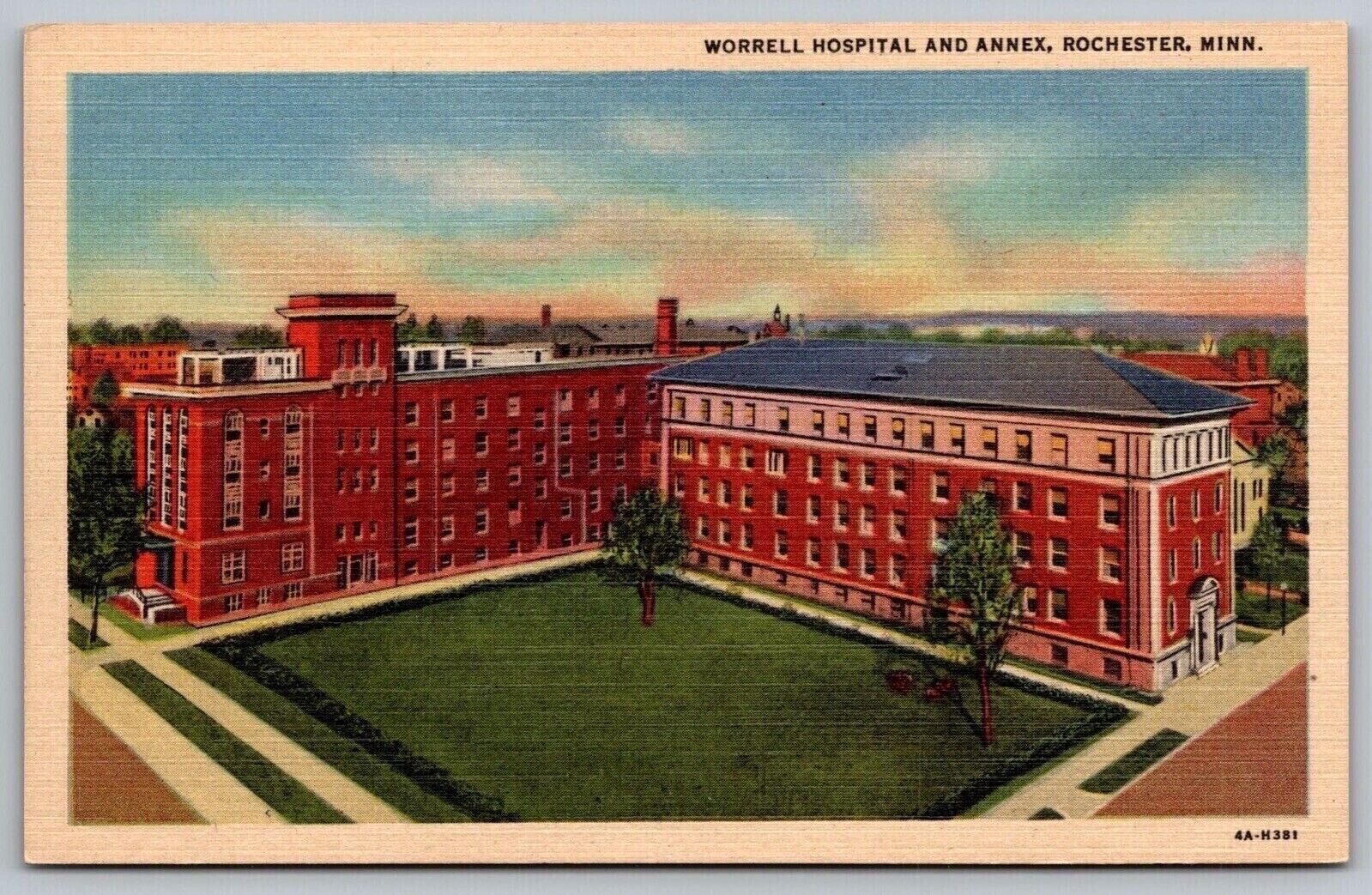Rochester Minnesota Worrell Hospital & Annex Buildings Linen UNP Postcard