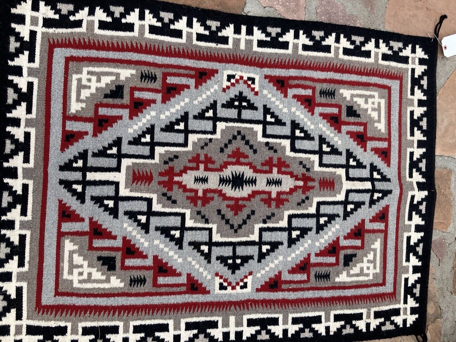 Native American Navajo Hand-Woven Rug, Beautiful Gray Hills Style 4ft X 3ft