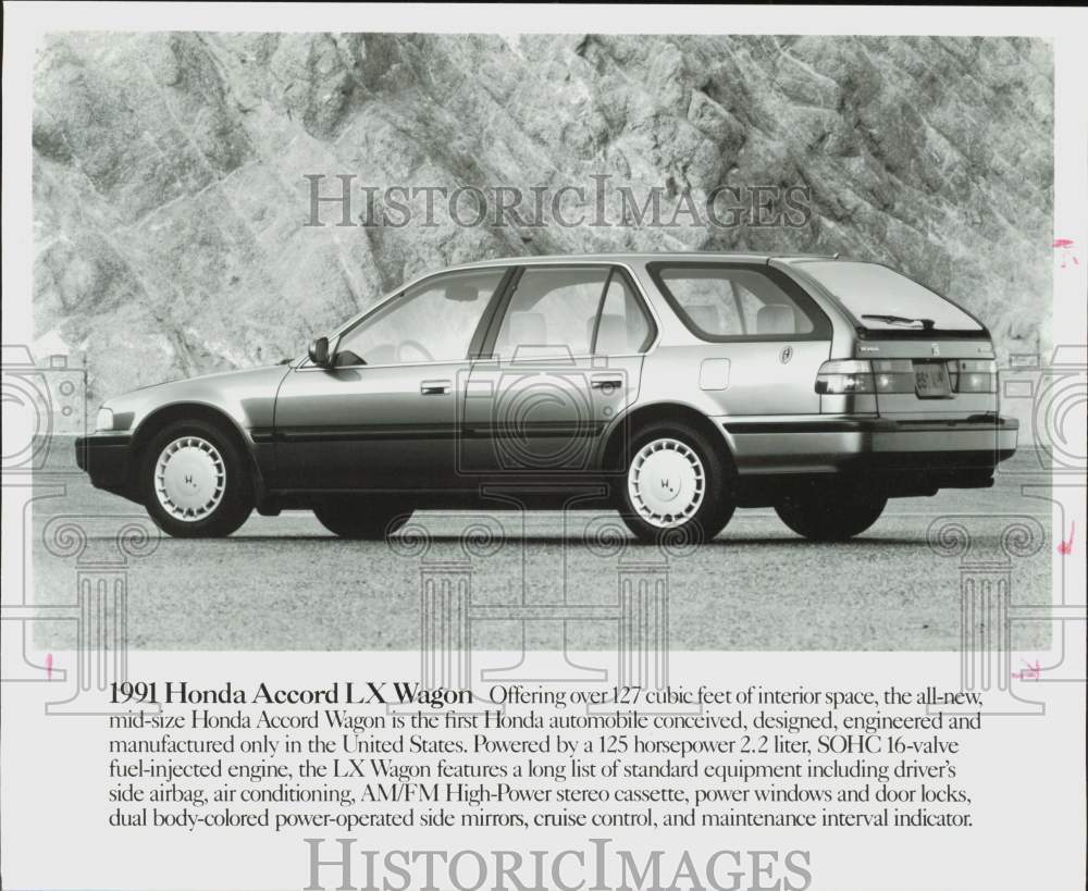 1991 Press Photo Honda Accord LX Wagon - lrb40602