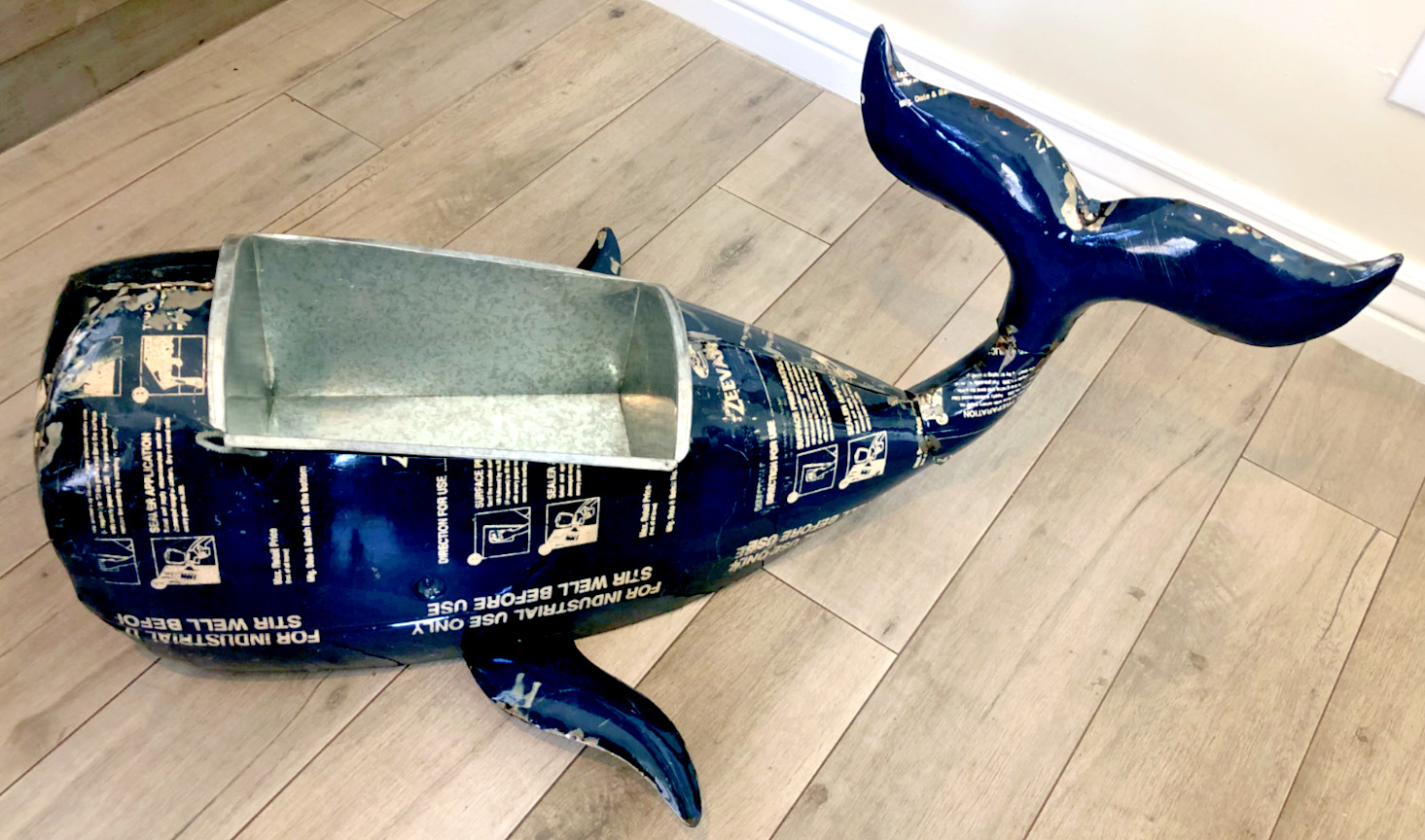 Unique Large Metal Blue Whale with White Graphics Removable Planter Party Bucket
