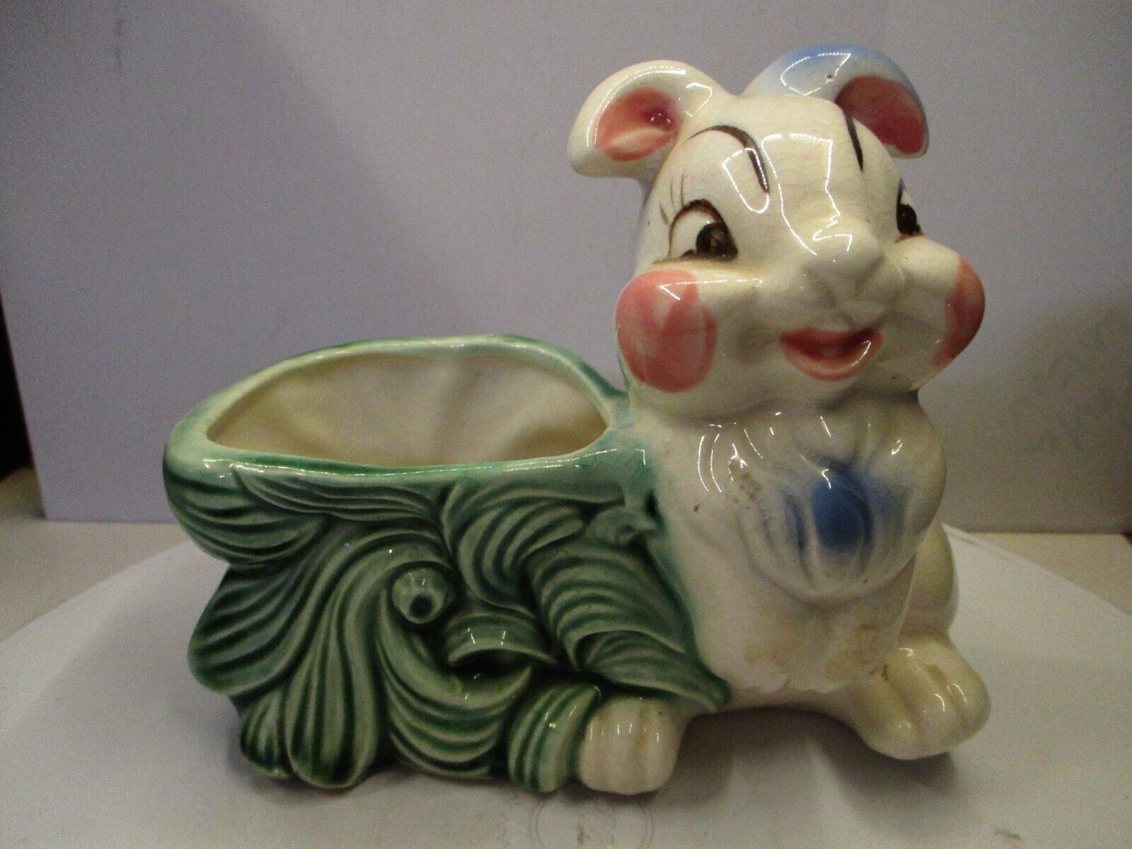 Vtg. Winton Bunny Planter no damage, chips cracks or other unwanted flaws