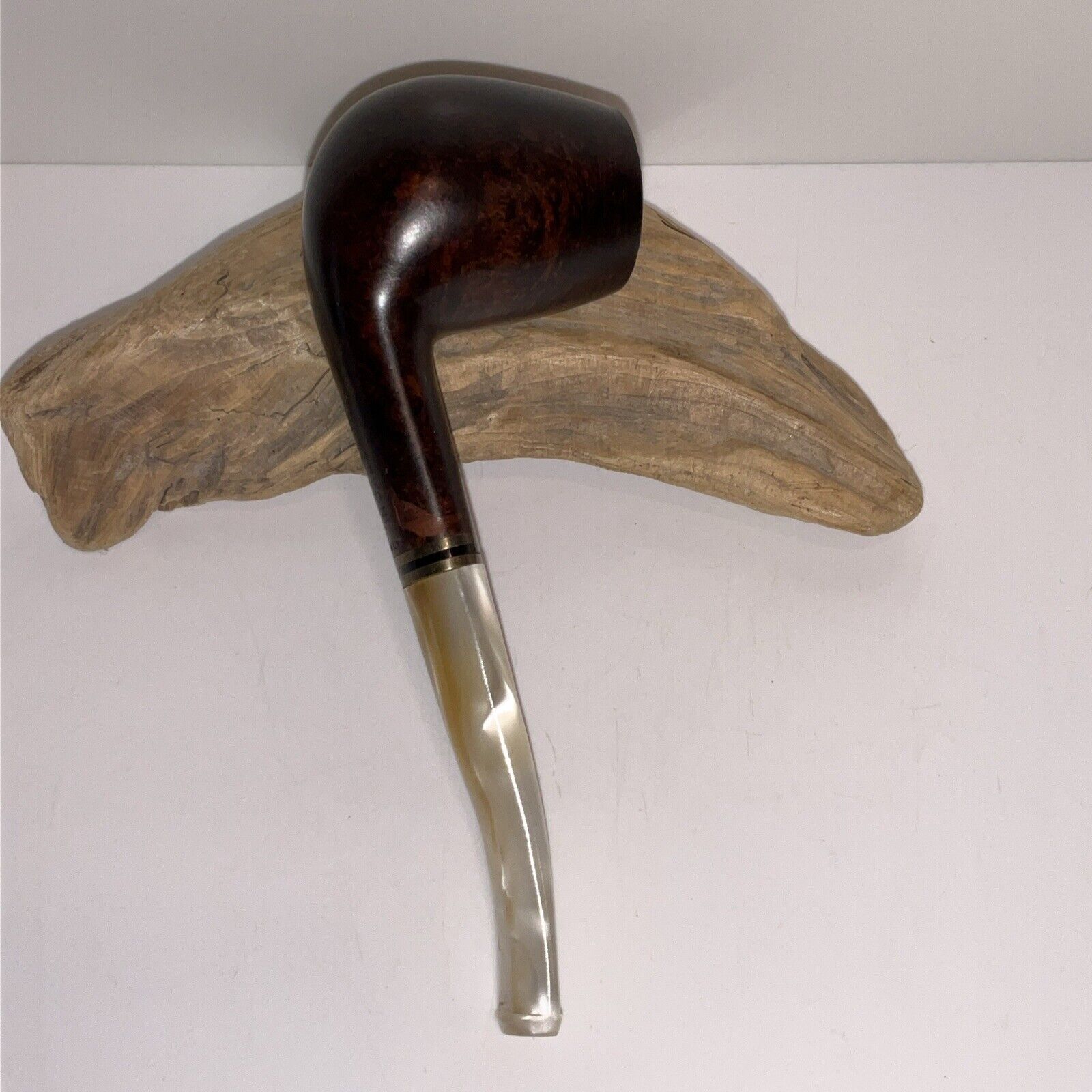 STUNNING CASSELONI FERRERA 710 ESTATE PIPE ITALY Mother Of Pearl  HAND MADE 