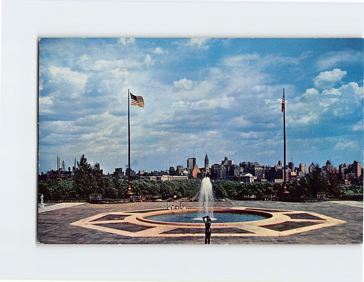 Postcard Skyline Of Philadelphia From Art Museum, Philadelphia, Pennsylvania