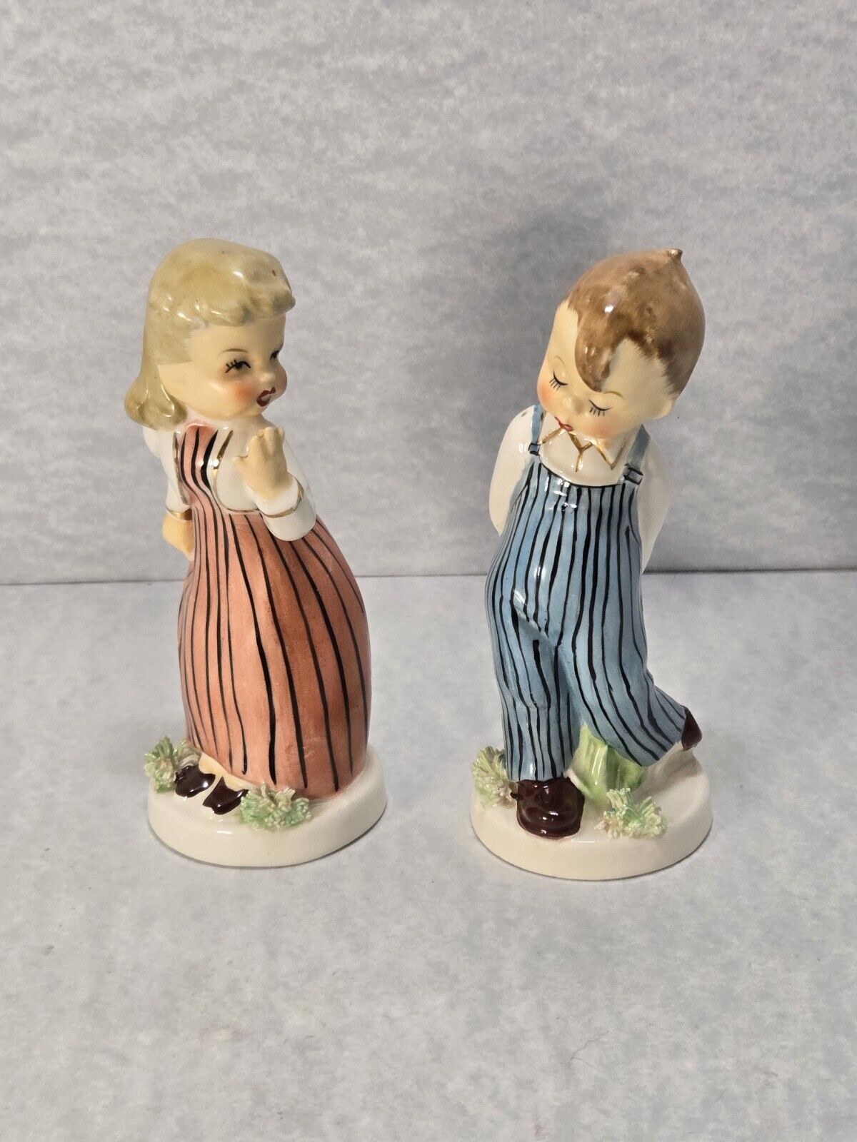 Vintage Napco Shy Boy W/ Flower and Girl Ceramic Figurine Set S287C & S287D 5