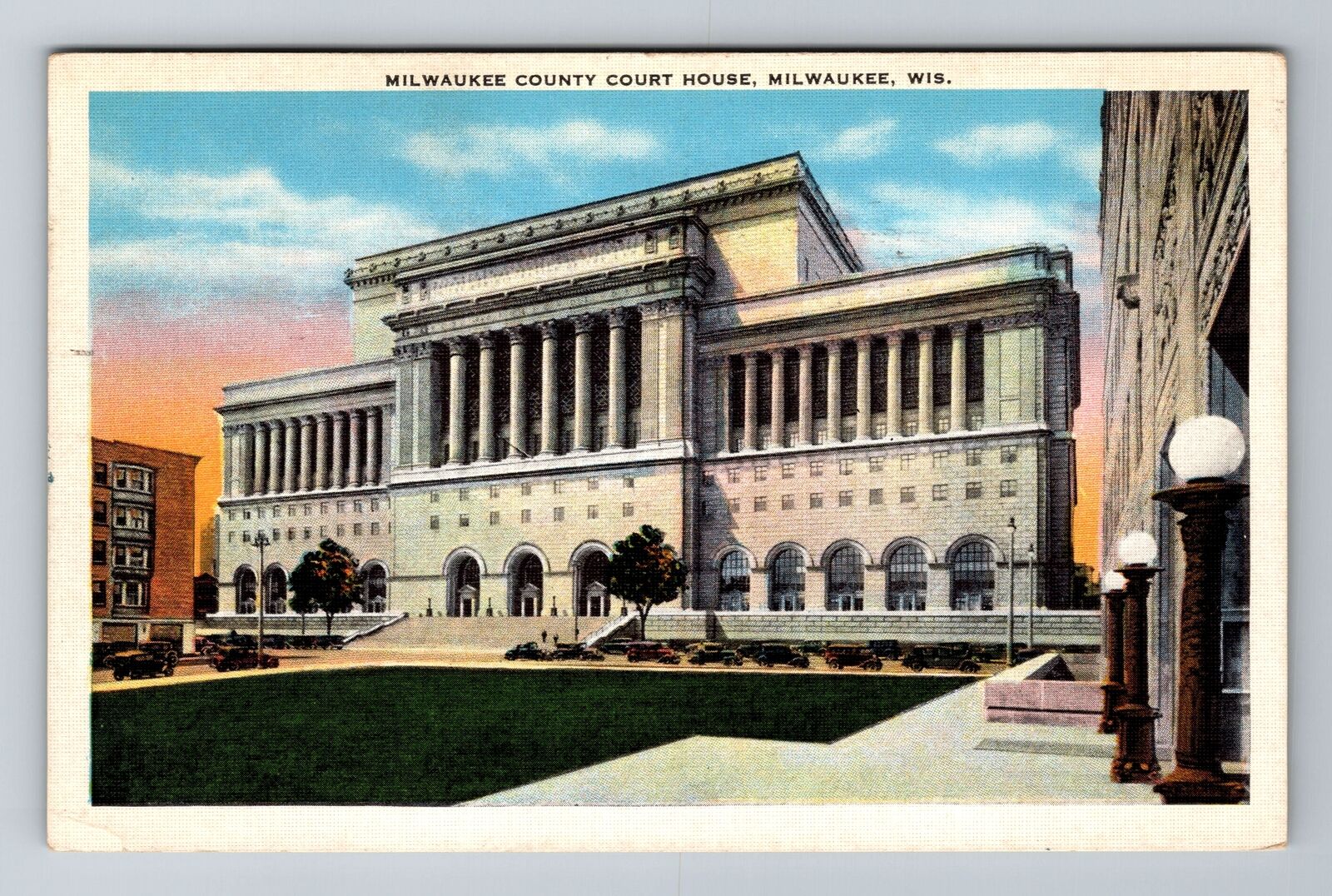 Milwaukee, WI-Wisconsin, County Court House Antique c1936, Vintage Postcard
