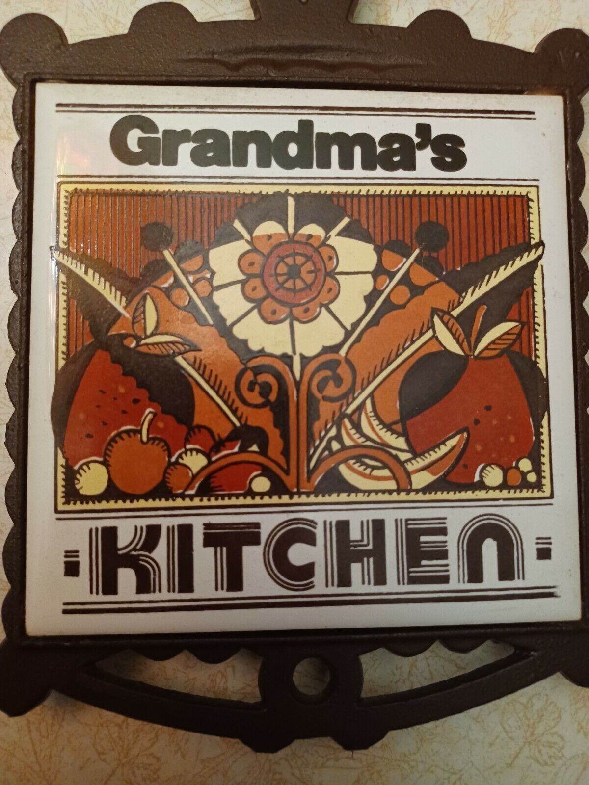 Vintage Grandma\'s Kitchen Cast Iron Tile Hot Plate Trivet Kitchen Decor Retro 