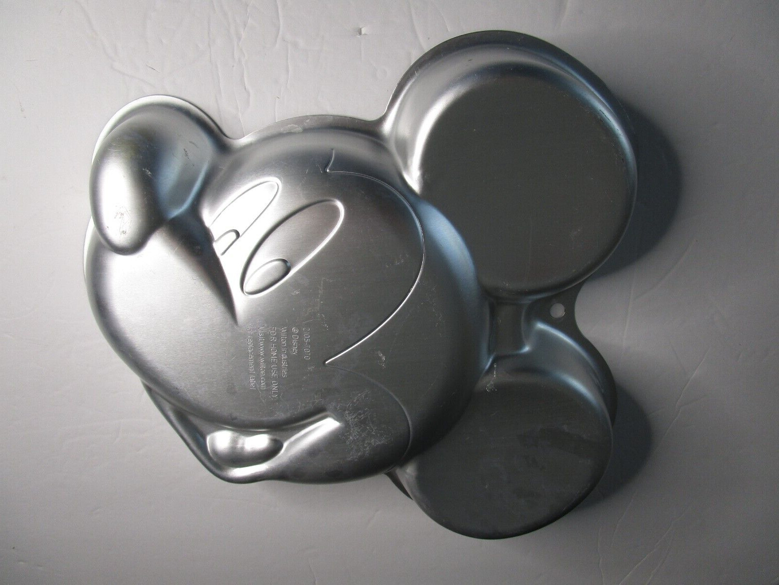 Wilton Mickey Mouse Disney Aluminum Cake Pan 2105-7070