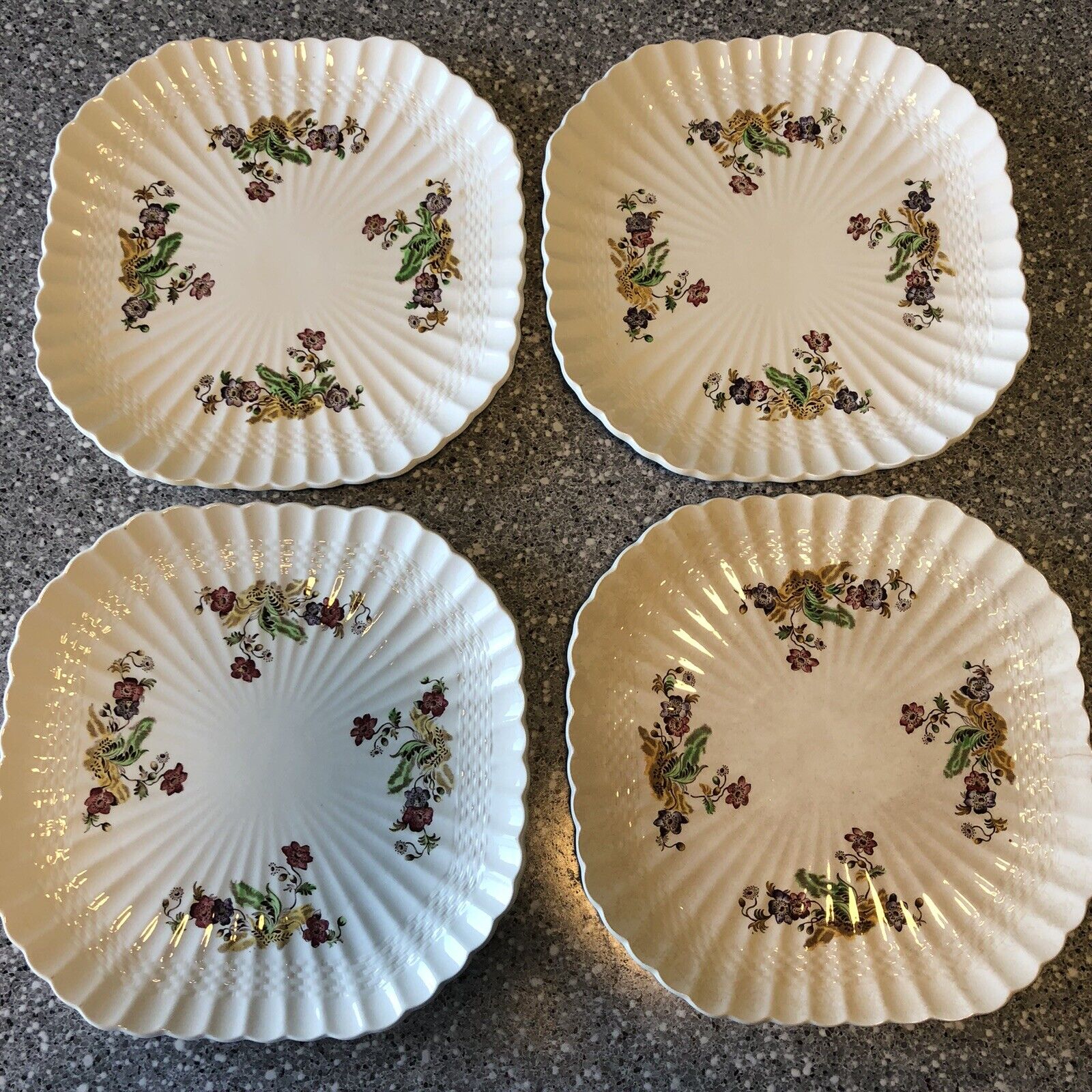 Copeland Spode Wicker Lane Set of 4 Cake Plates Ruffled Country Core Granny Core