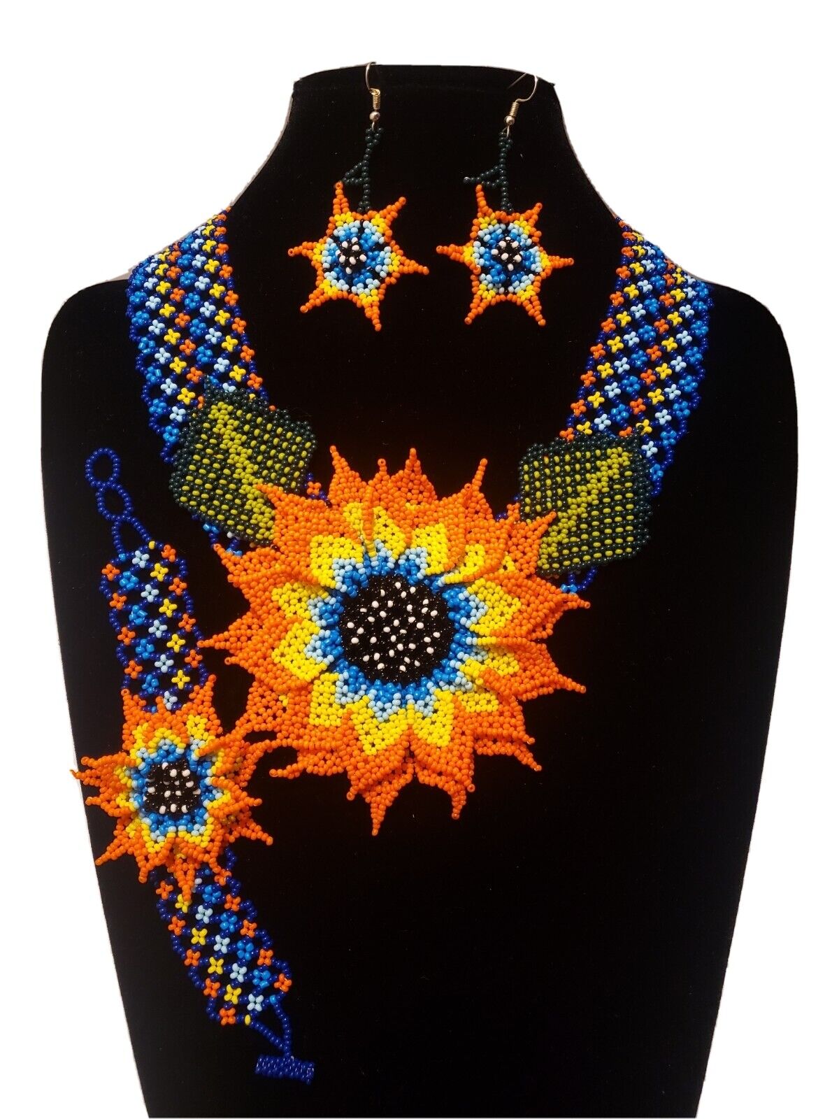 huichol art,3 pcs mexican women\'s necklace set,, chaquira beads