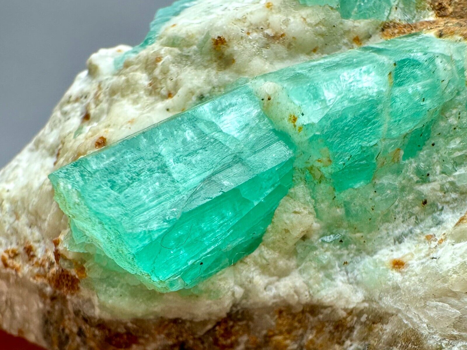 398 Ct Transparent Amazing Top Panjshir Green Emerald Crystals On Matrix @AFG