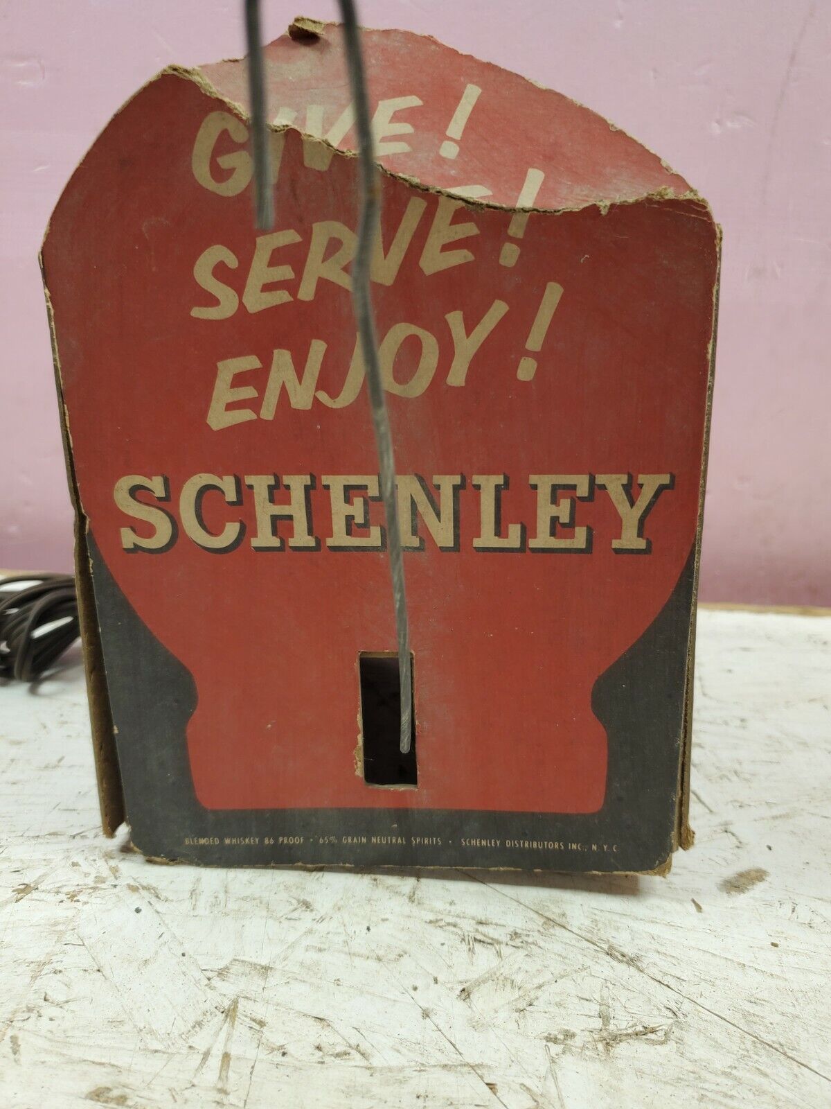 Vintage Schenley Blended Whiskey Electronic Cardboard Display (b433)