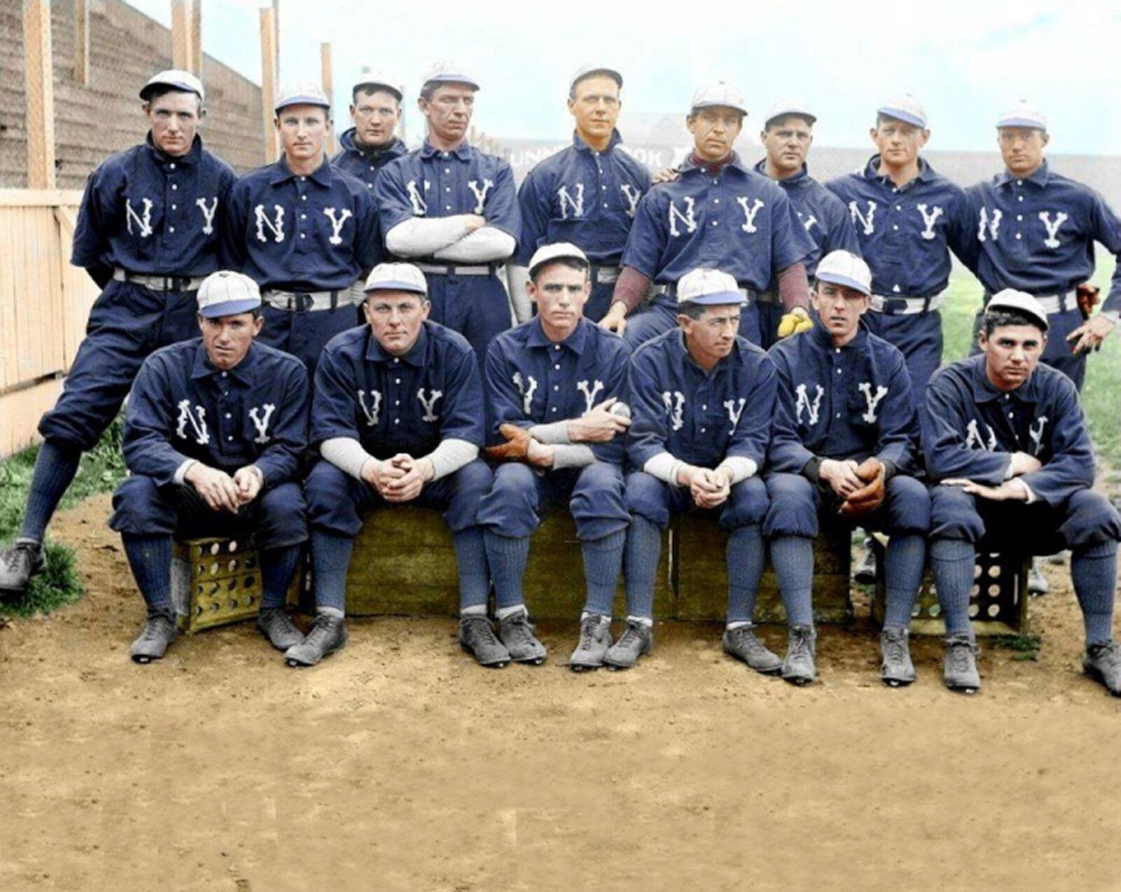 1903 NEW YORK HIGHLANDERS TEAM PHOTO Yankees (204-B)
