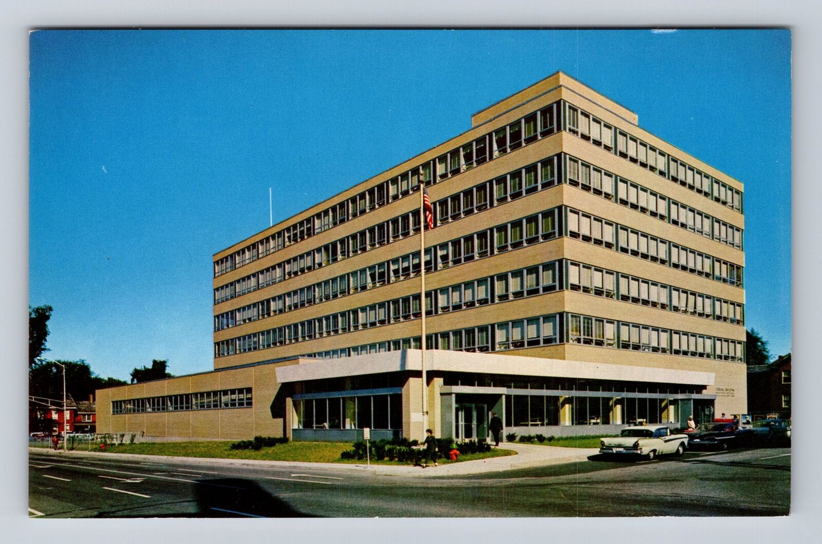 Burlington VT- Vermont, Federal Building, Antique, Vintage Souvenir Postcard