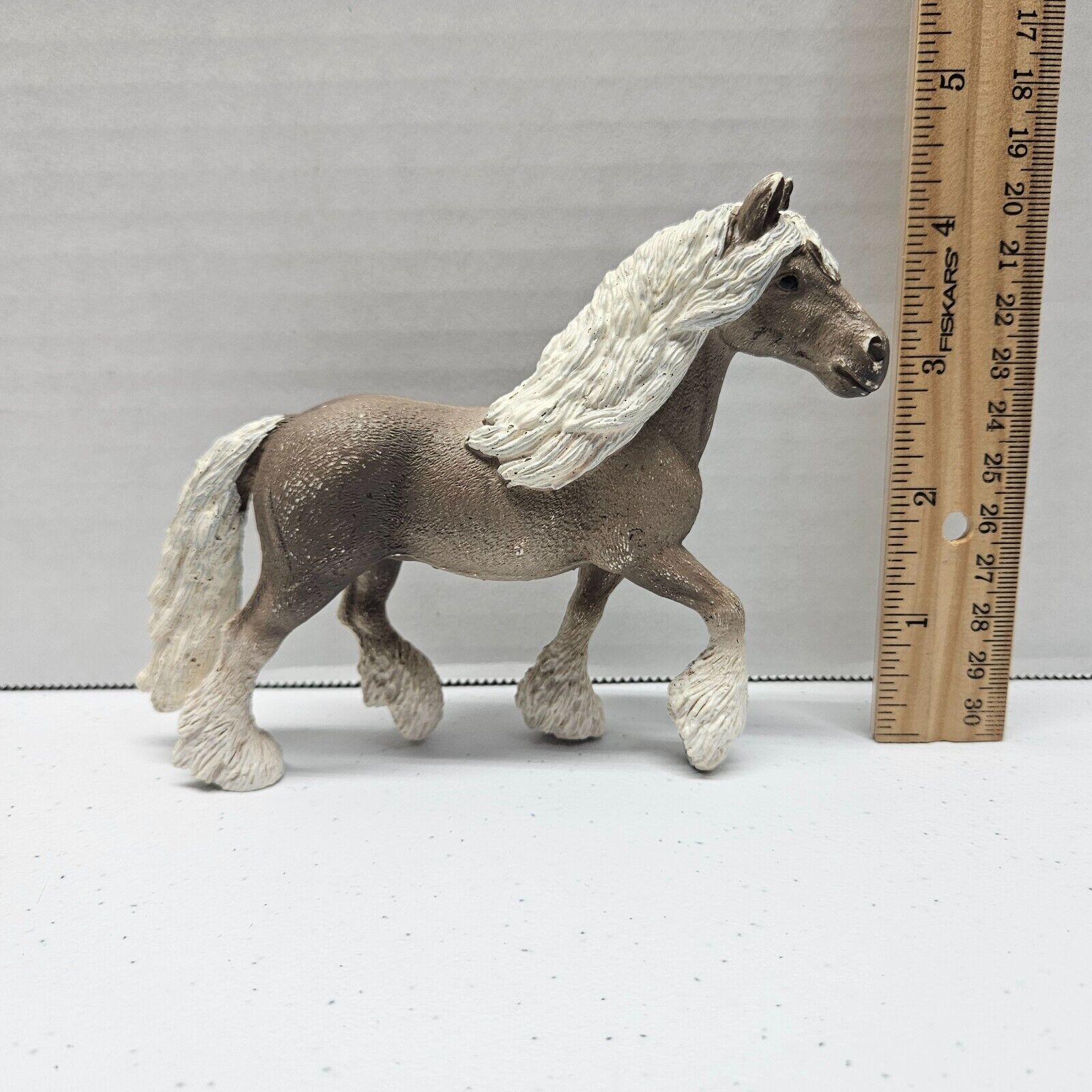 Schleich SILVER DAPPLE MARE Horse Figure #13914 - Farm World 2020 - NICE