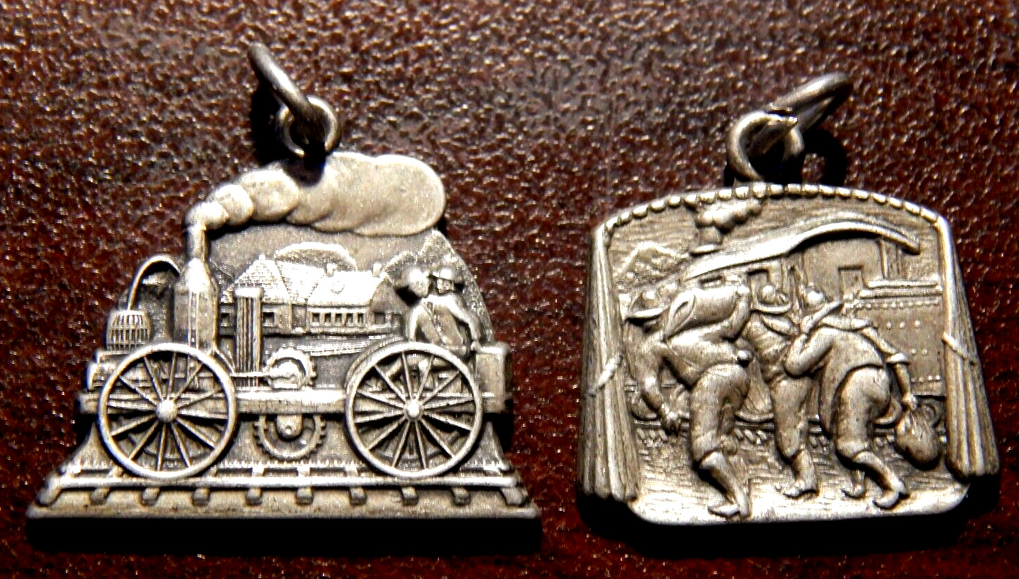 VINTAGE RAILROAD SILVER CHARMS 1ST LOCOMOTIVE 1825 & 1903 GREAT TRAIN ROBBERY 