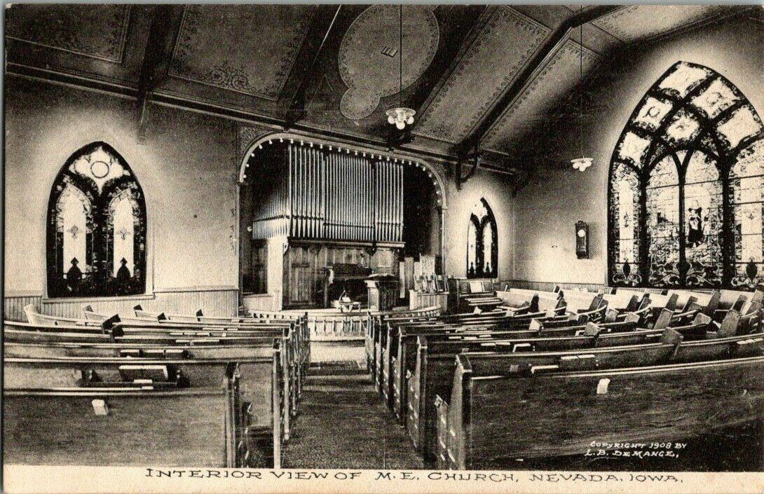 1908. INTERIOR VIEW. M.E. CHURCH. NEVADA, IOWA. POSTCARD. FF8